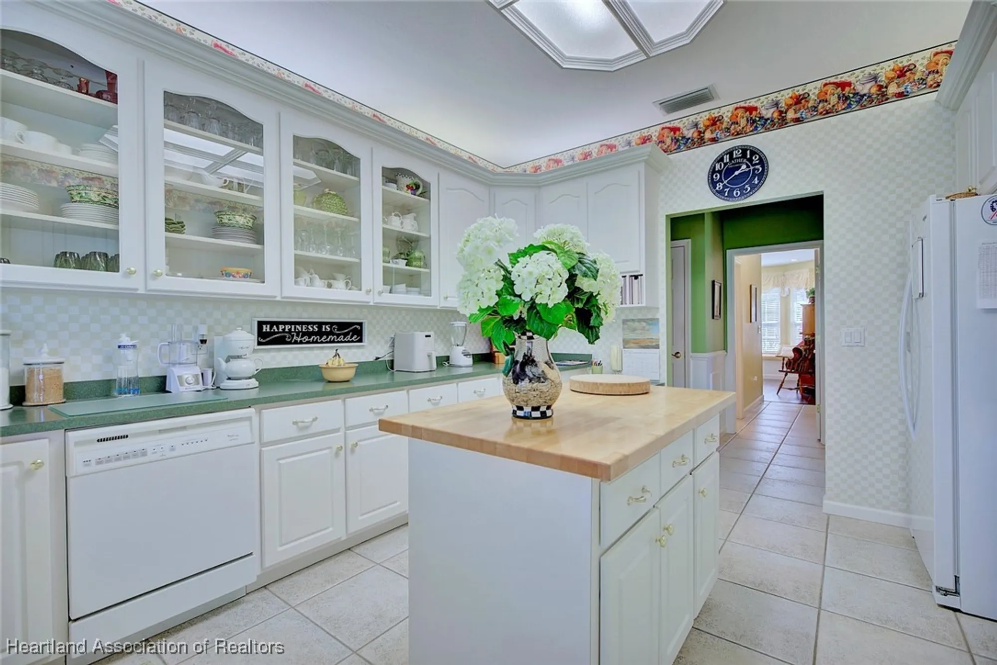 Property Slideshow image 7 of 39 | 3421 e glen eagles dr, Avon Park, FL, 33825