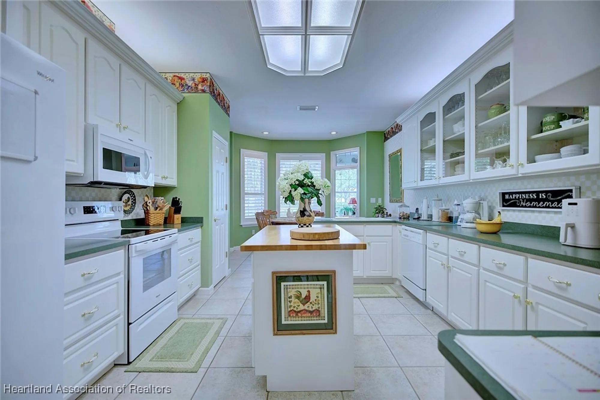 Property Slideshow image 8 of 39 | 3421 e glen eagles dr, Avon Park, FL, 33825