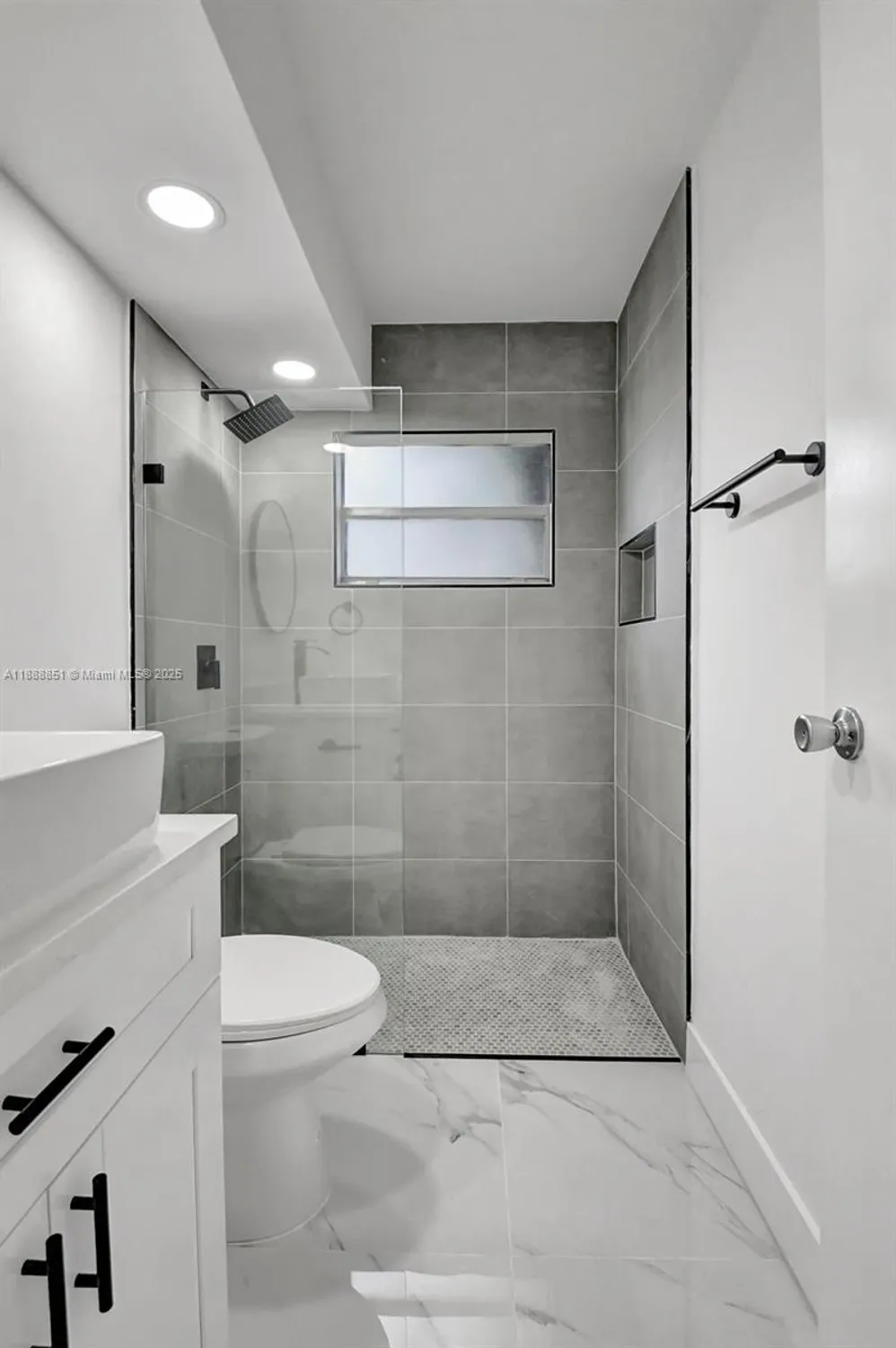 Property Slideshow image 19 of 59 | 265 tuscany e unit e, Delray Beach, FL, 33446