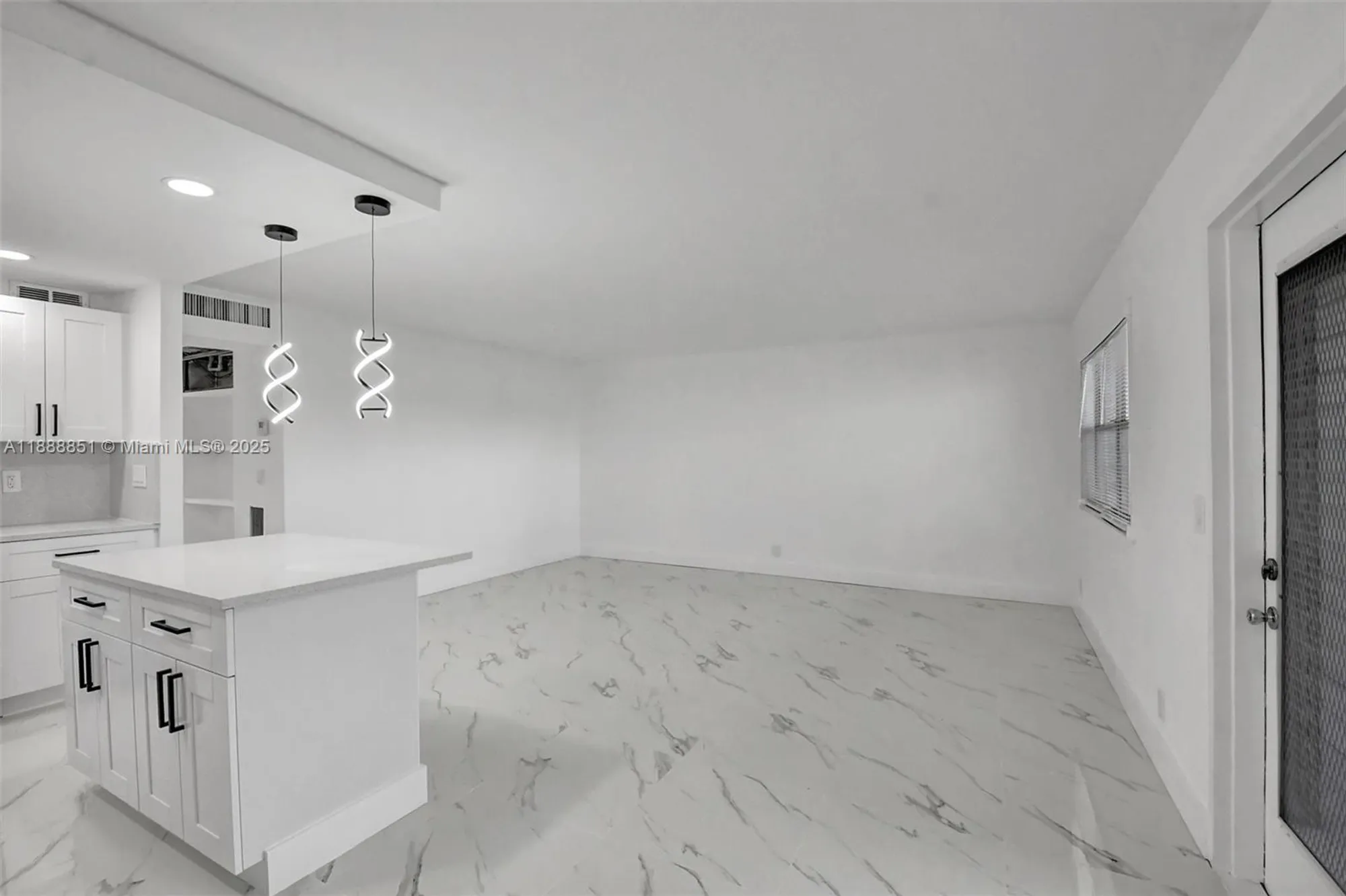 Property Slideshow image 10 of 59 | 265 tuscany e unit e, Delray Beach, FL, 33446