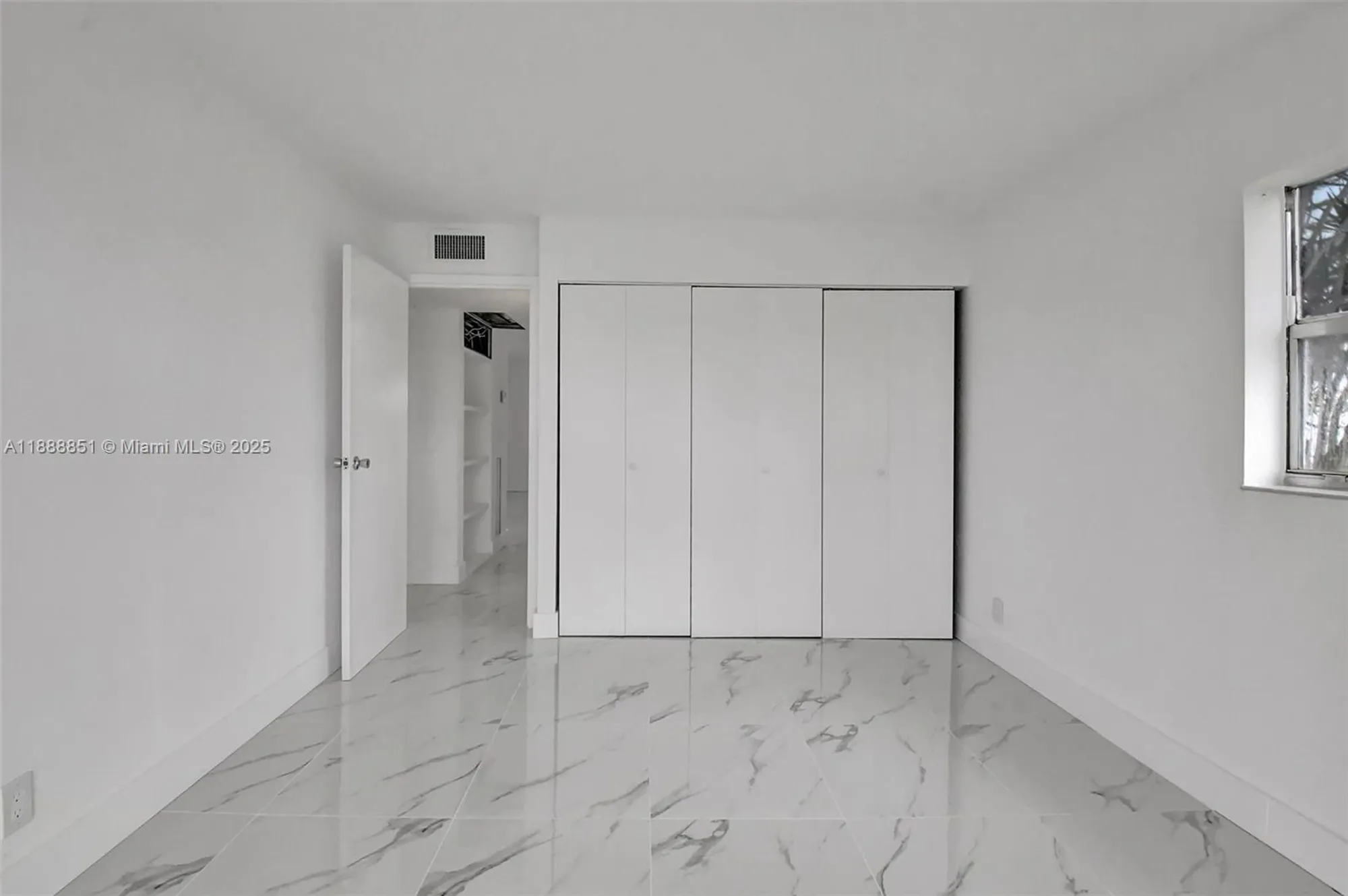 Property Slideshow image 22 of 59 | 265 tuscany e unit e, Delray Beach, FL, 33446