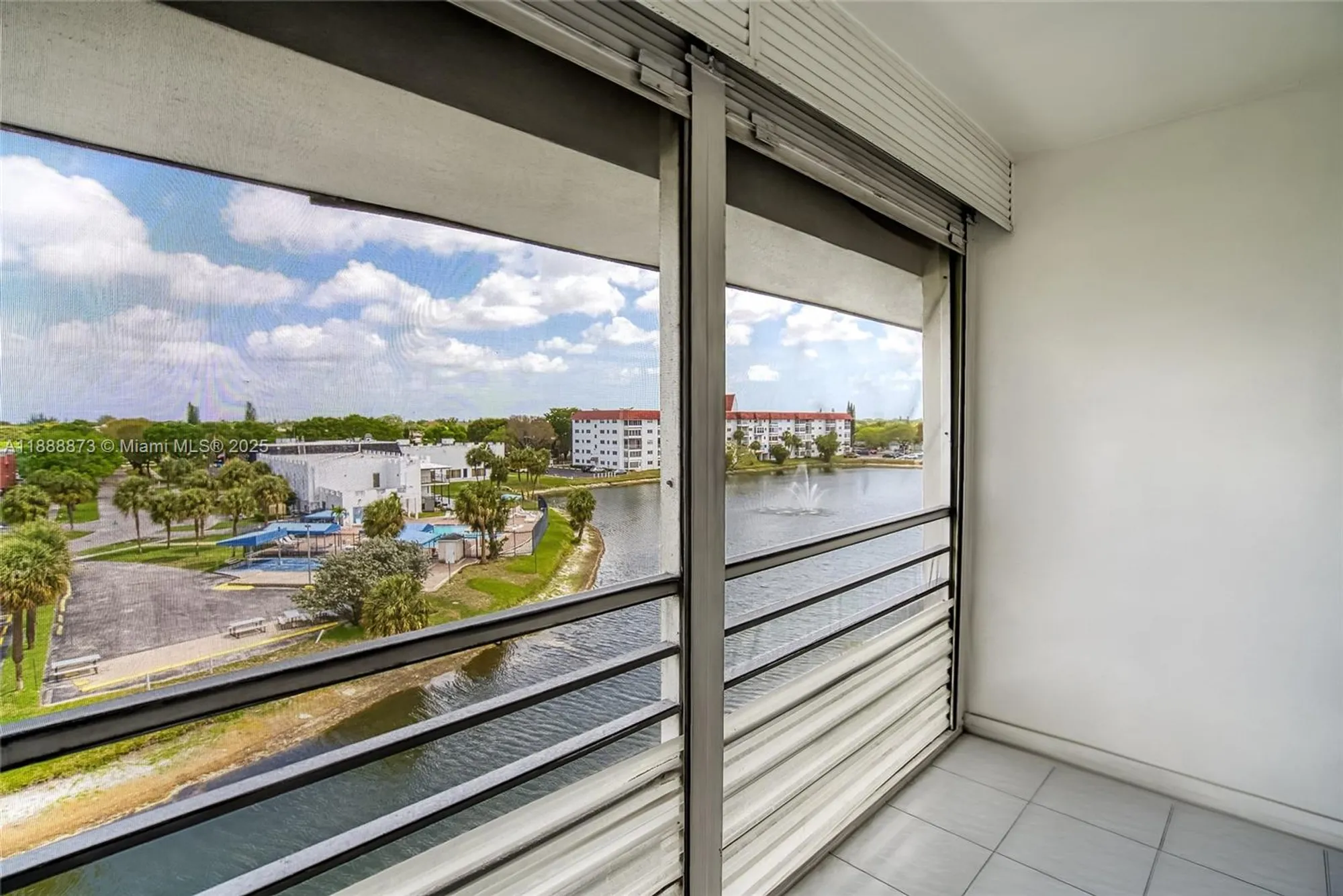 Property Slideshow image 13 of 40 | 4851 nw 21st st apt 512, Lauderhill, FL, 33313