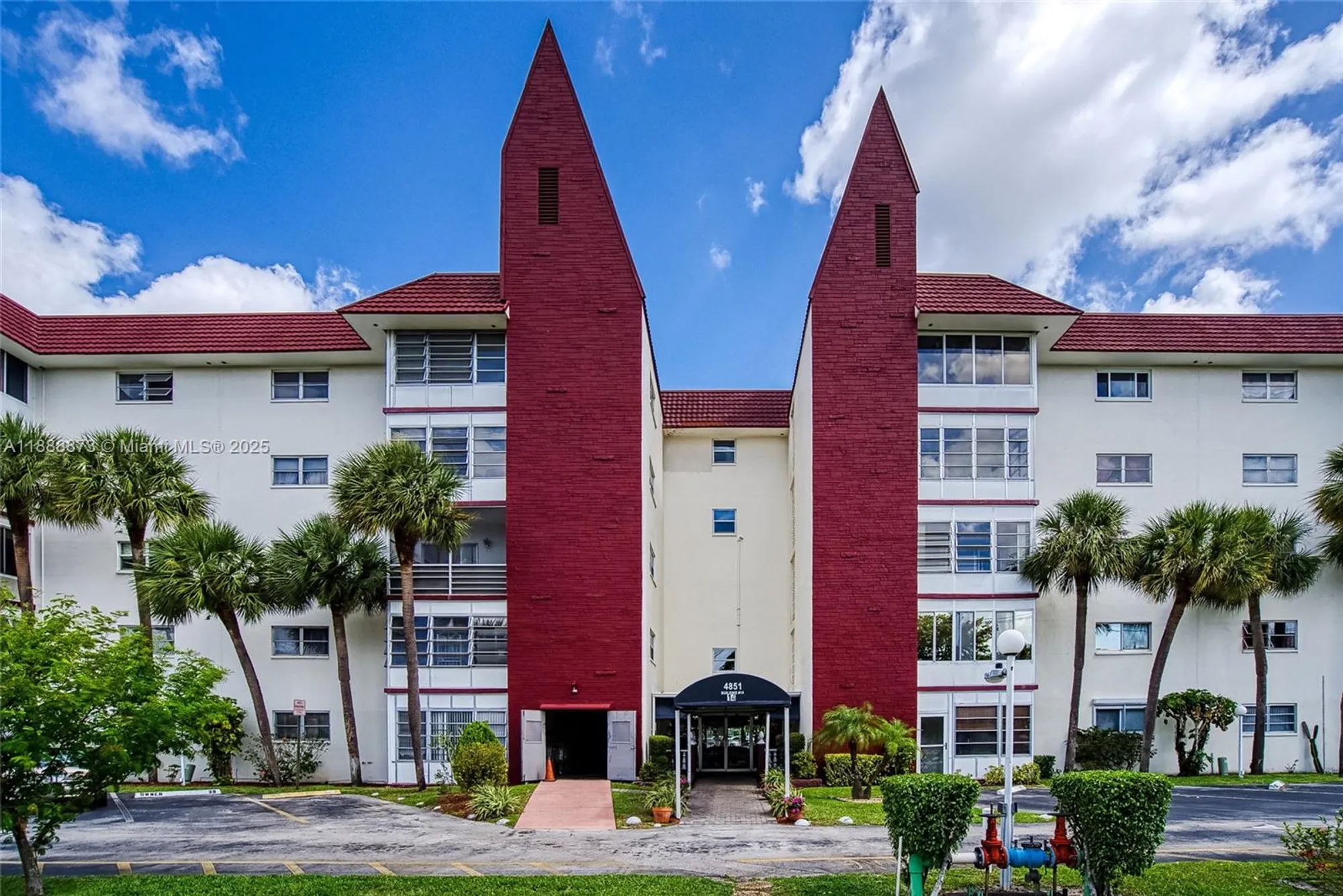 Property Slideshow image 28 of 40 | 4851 nw 21st st apt 512, Lauderhill, FL, 33313