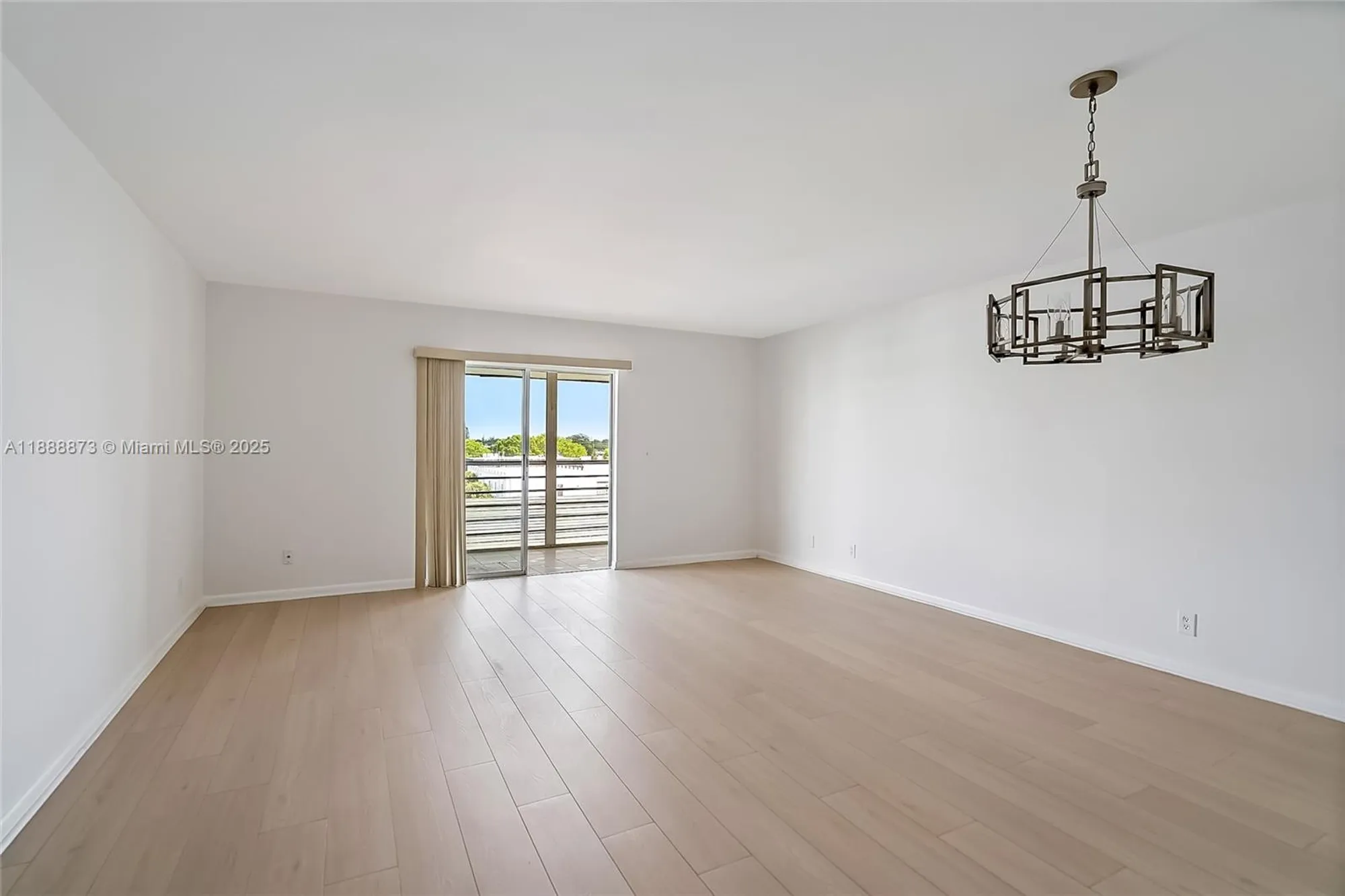 Property Slideshow image 6 of 40 | 4851 nw 21st st apt 512, Lauderhill, FL, 33313