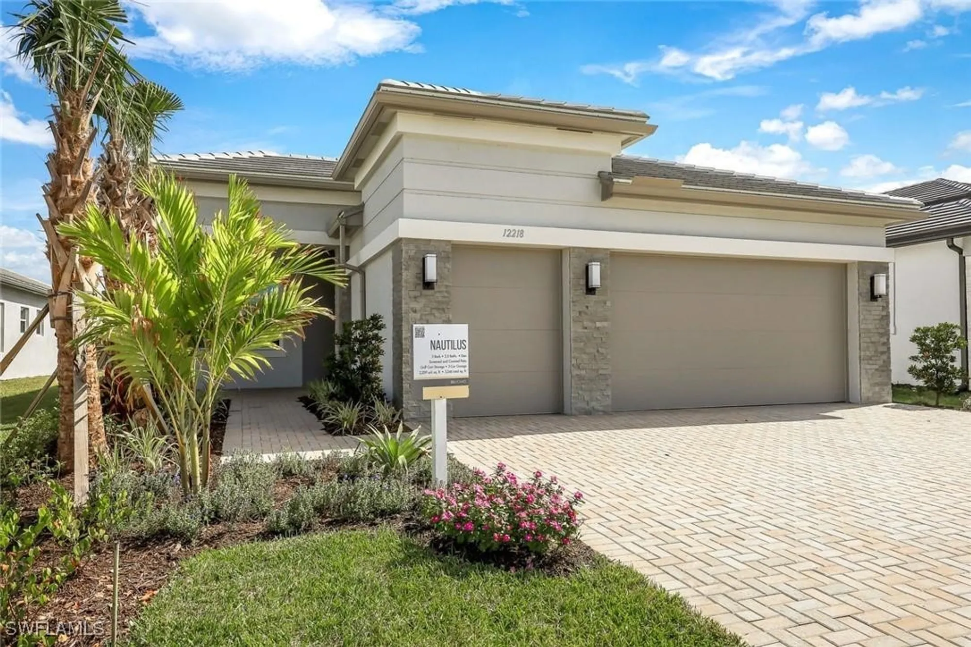 Property Slideshow image 1 of 10 | 11805 drake ln, Naples, FL, 34120