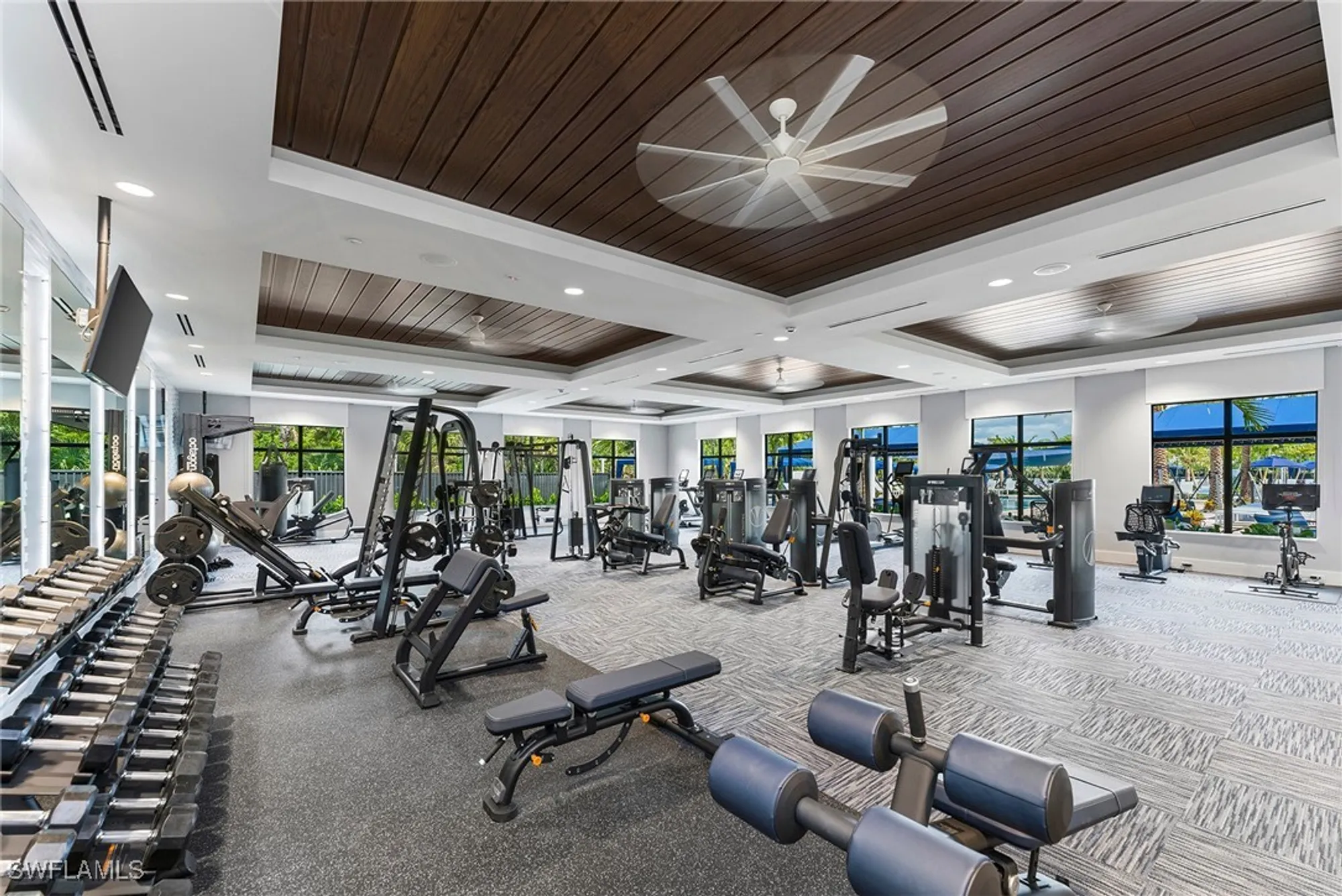 Property Slideshow image 4 of 10 | 11809 drake ln, Naples, FL, 34120