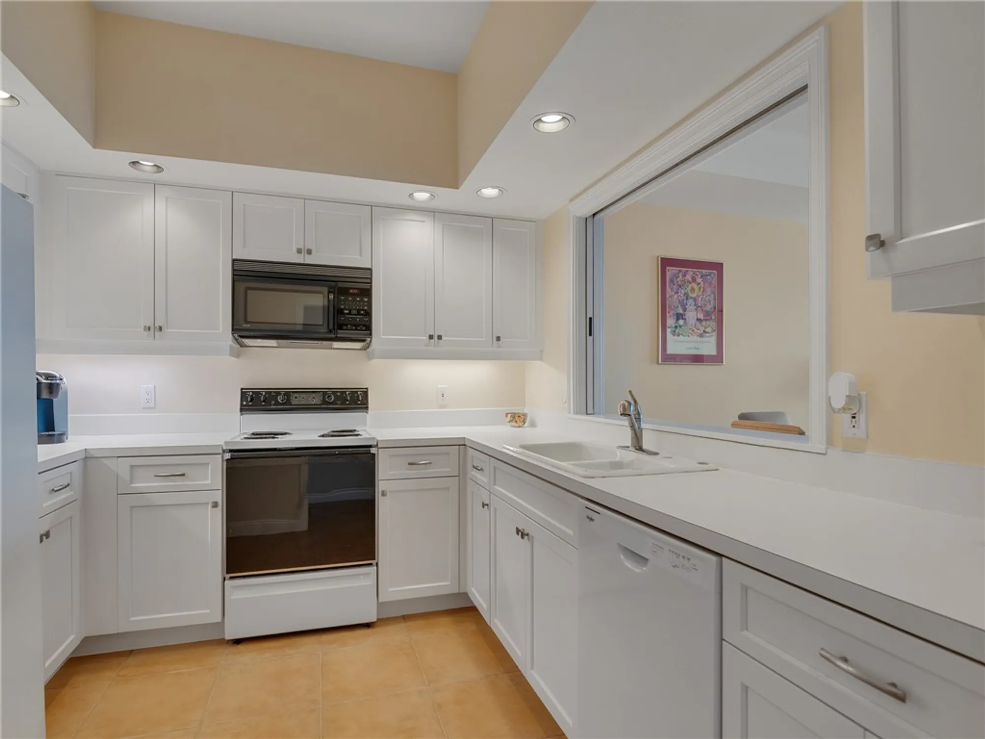 Property Slideshow image 12 of 35 | 5225 e harbor village dr 204, Vero Beach, FL, 32967