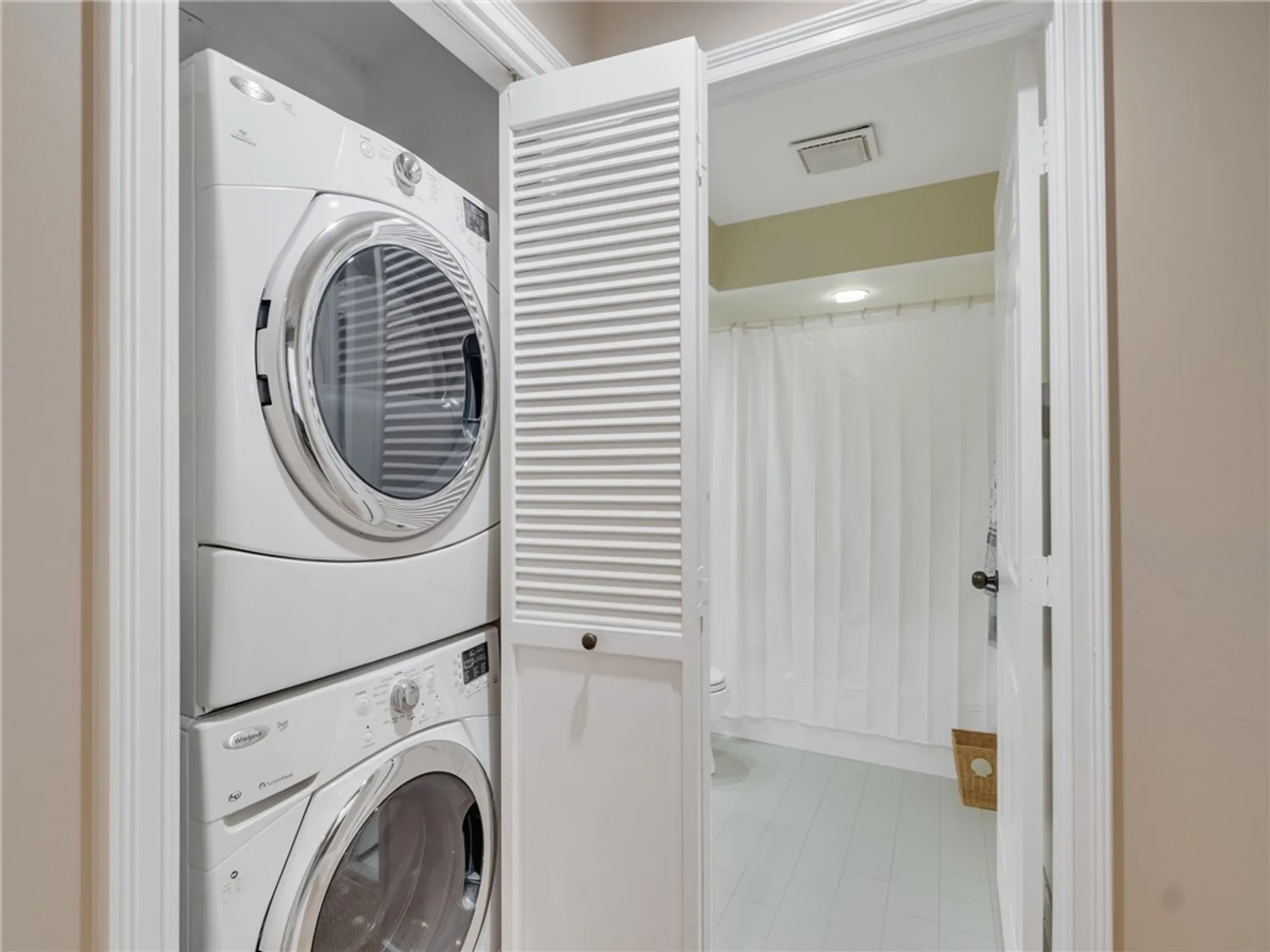 Property Slideshow image 21 of 35 | 5225 e harbor village dr 204, Vero Beach, FL, 32967