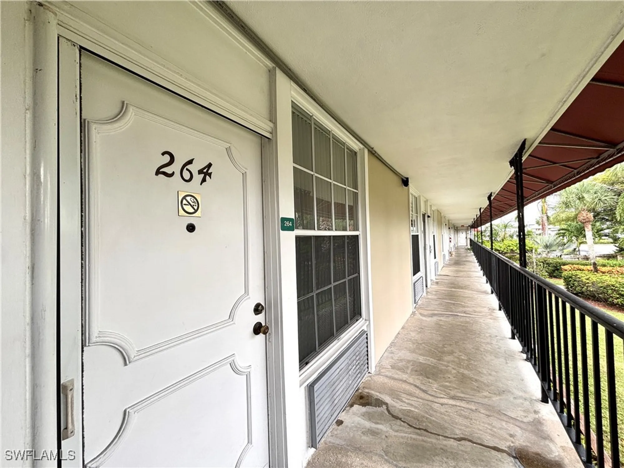 Property Slideshow image 8 of 8 | 2555 9th st n # 264, Naples, FL, 34103