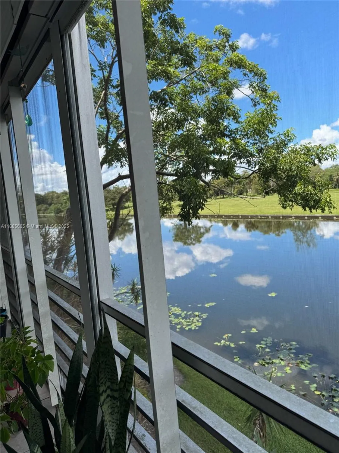 Property Slideshow image 15 of 30 | 3551 inverrary dr apt 208, Lauderhill, FL, 33319