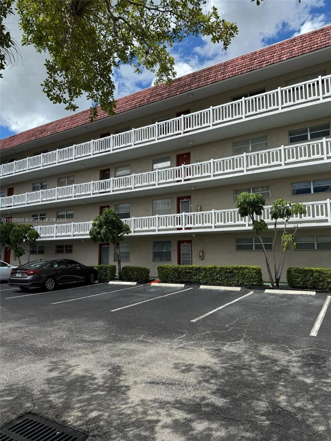 Property Slideshow image 1 of 30 | 3551 inverrary dr apt 208, Lauderhill, FL, 33319