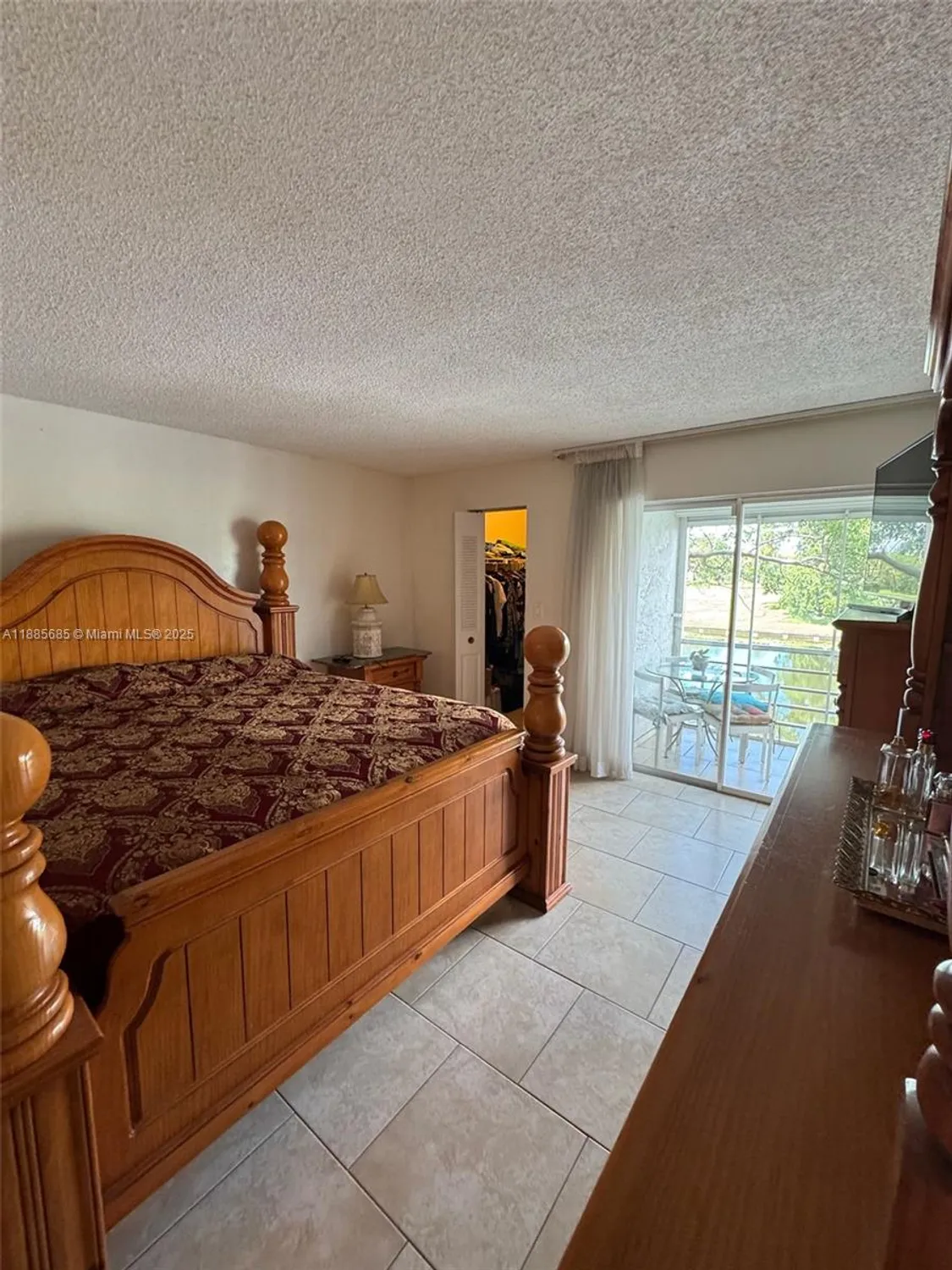 Property Slideshow image 11 of 30 | 3551 inverrary dr apt 208, Lauderhill, FL, 33319