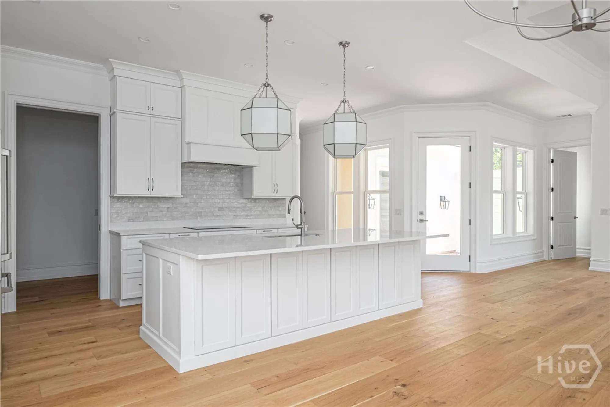 Property Slideshow image 15 of 48 | 2 top gallant cir, Savannah, GA, 31411