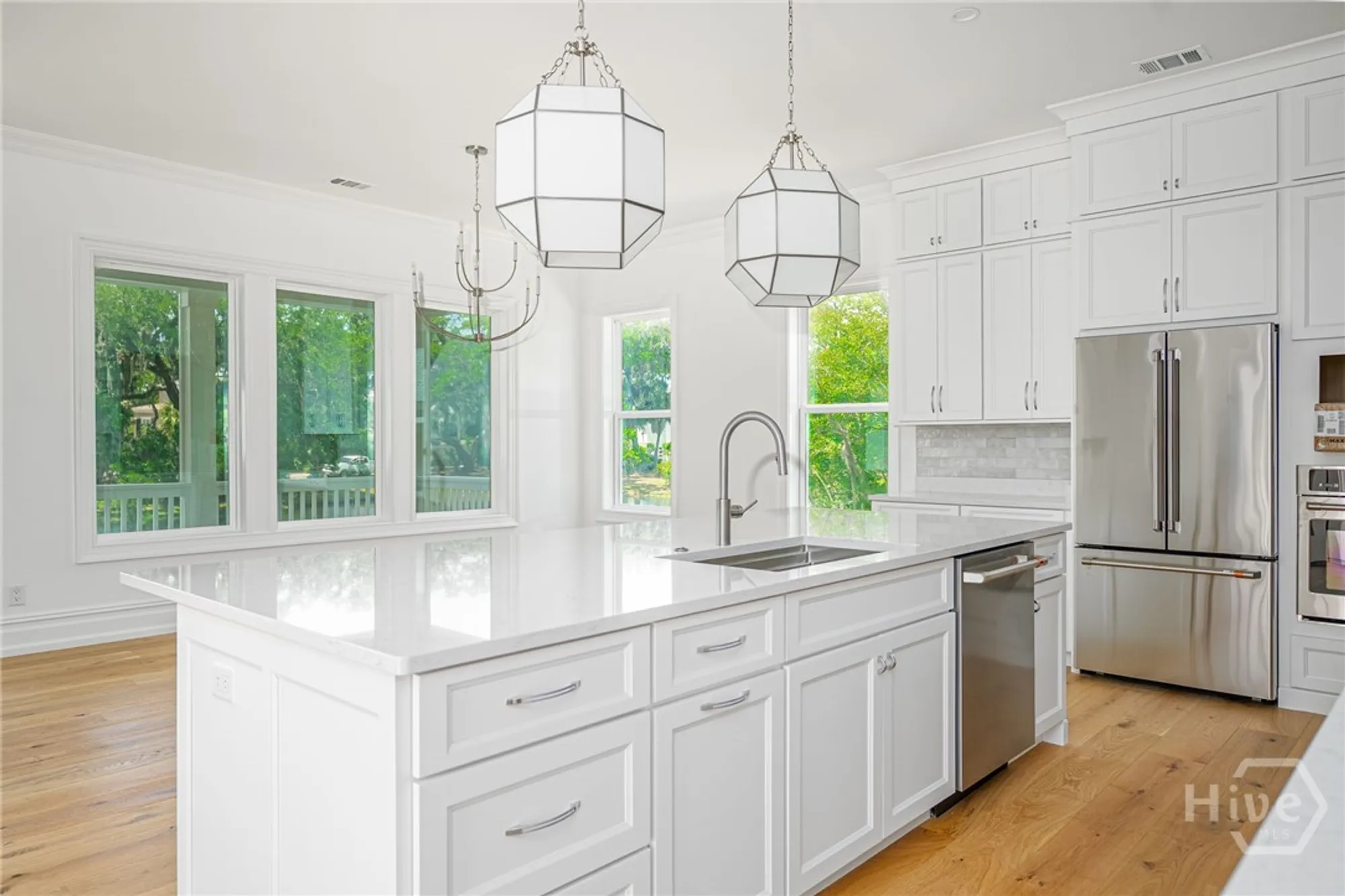 Property Slideshow image 16 of 48 | 2 top gallant cir, Savannah, GA, 31411