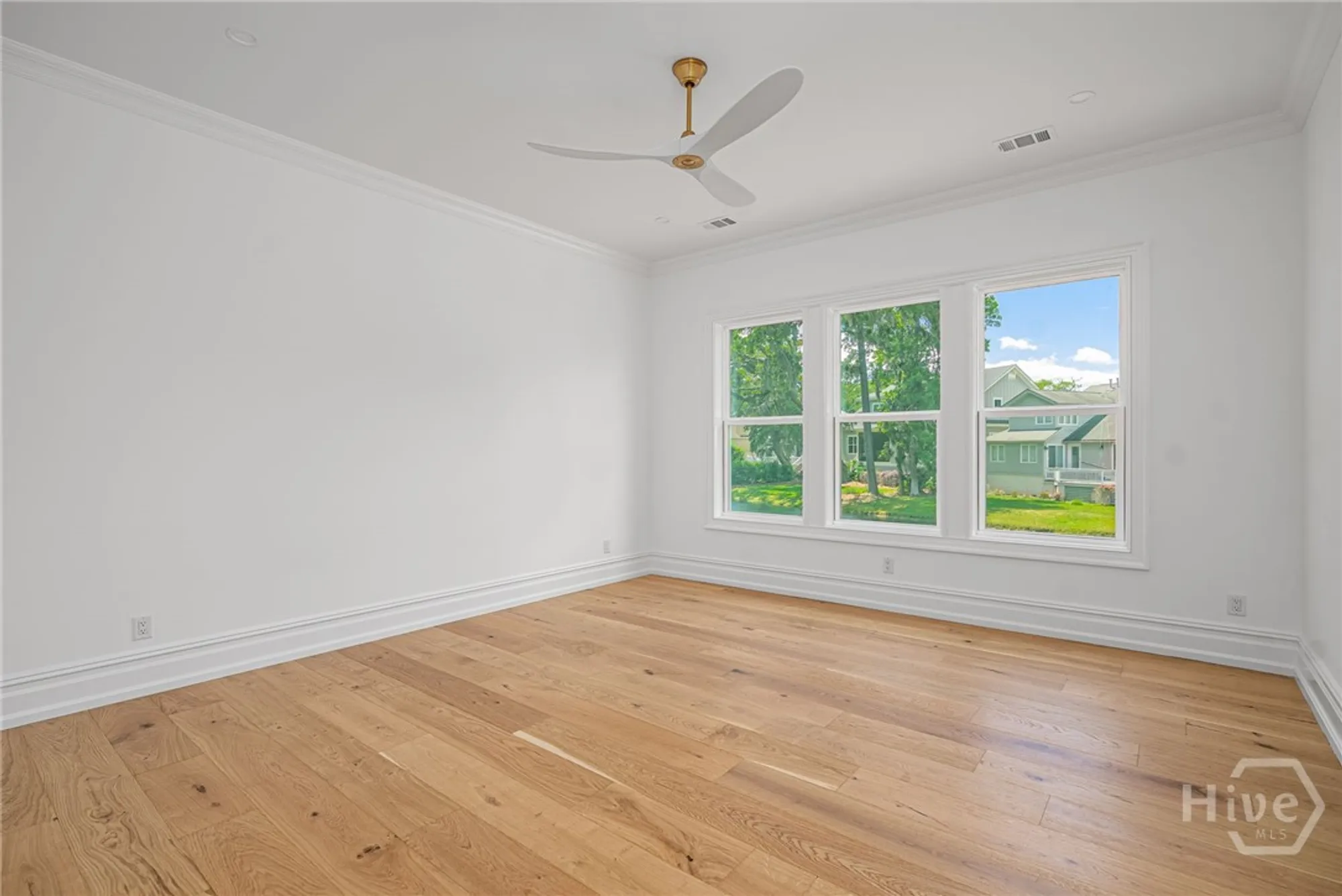 Property Slideshow image 19 of 48 | 2 top gallant cir, Savannah, GA, 31411