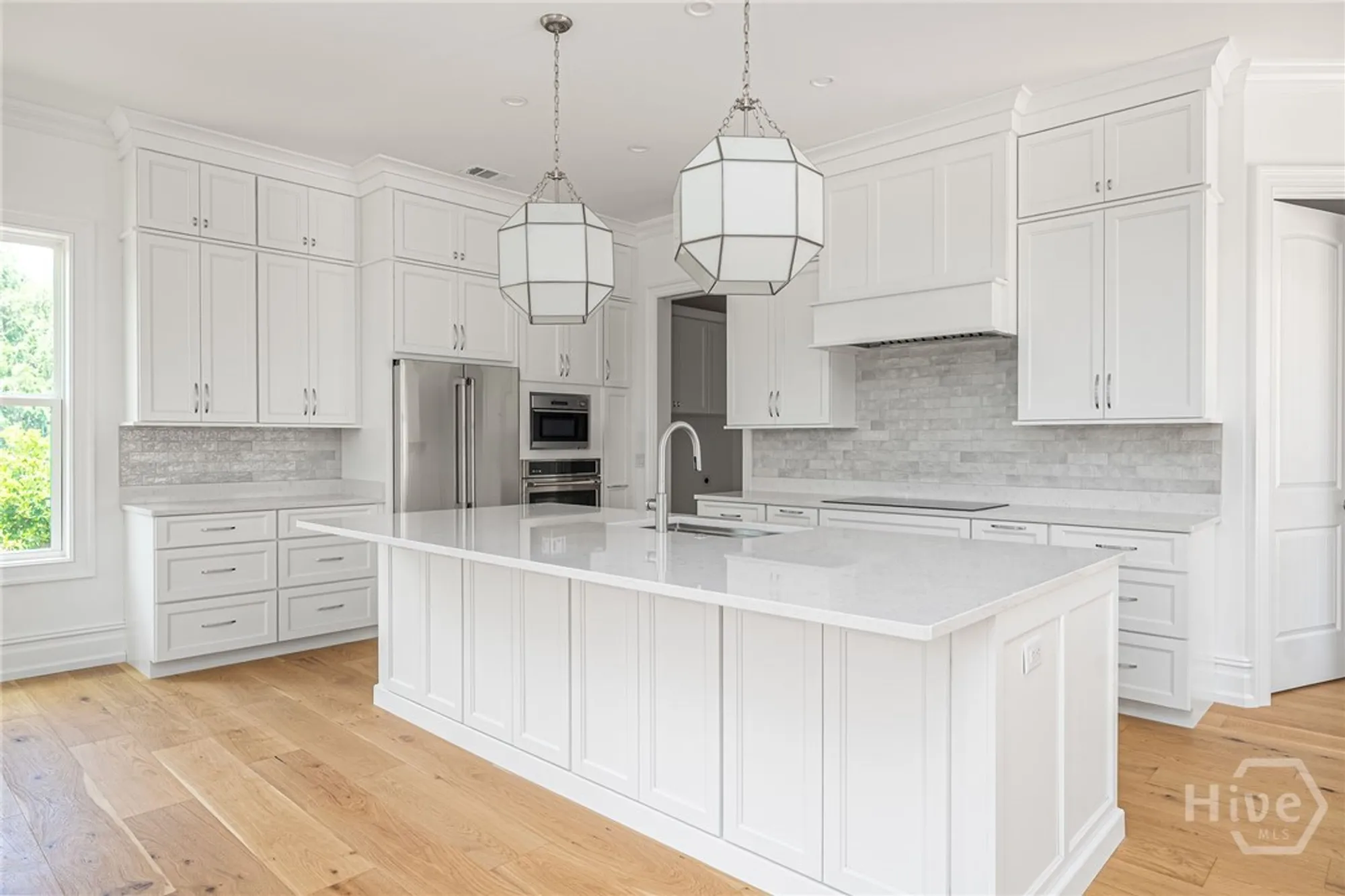 Property Slideshow image 13 of 48 | 2 top gallant cir, Savannah, GA, 31411