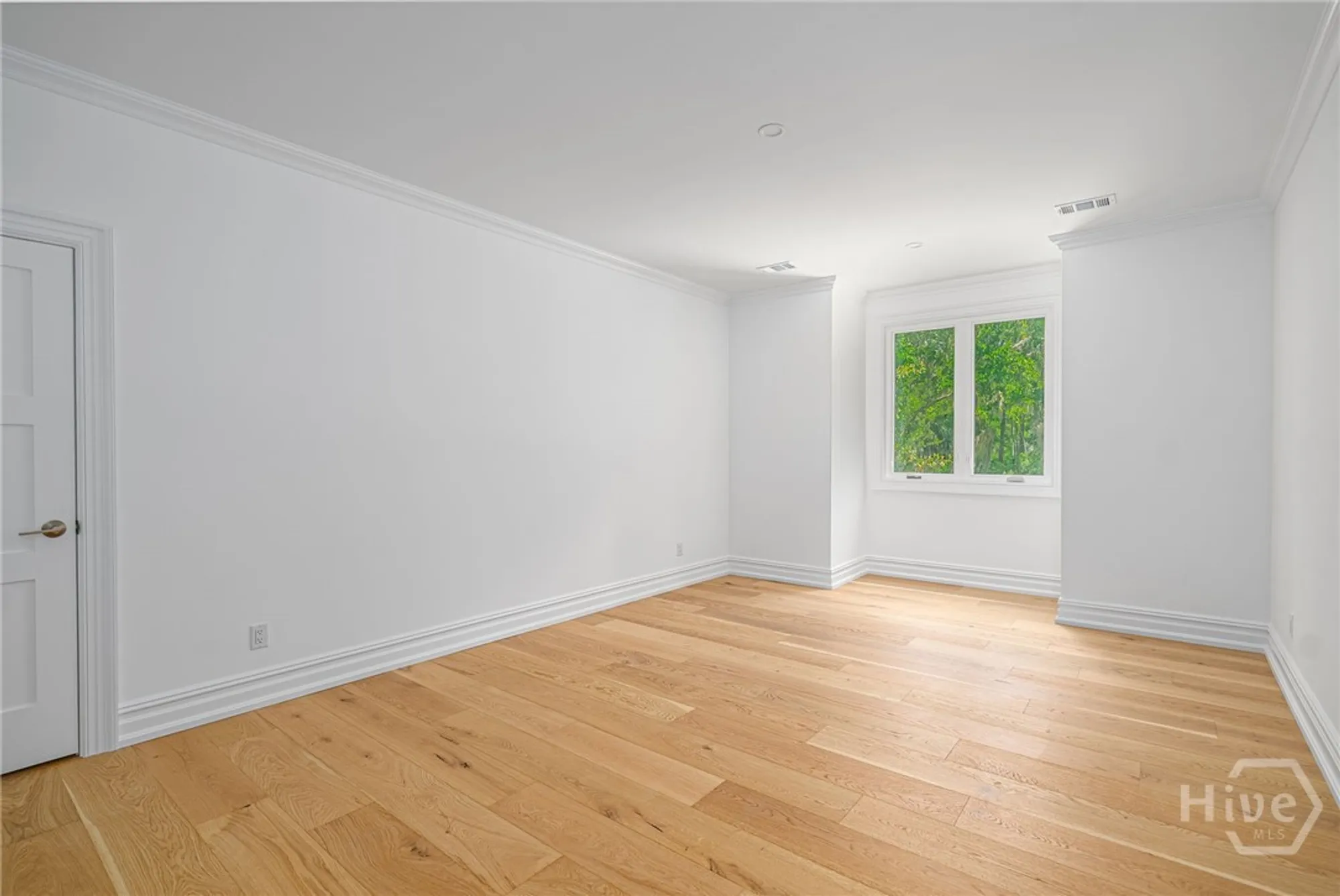 Property Slideshow image 28 of 48 | 2 top gallant cir, Savannah, GA, 31411