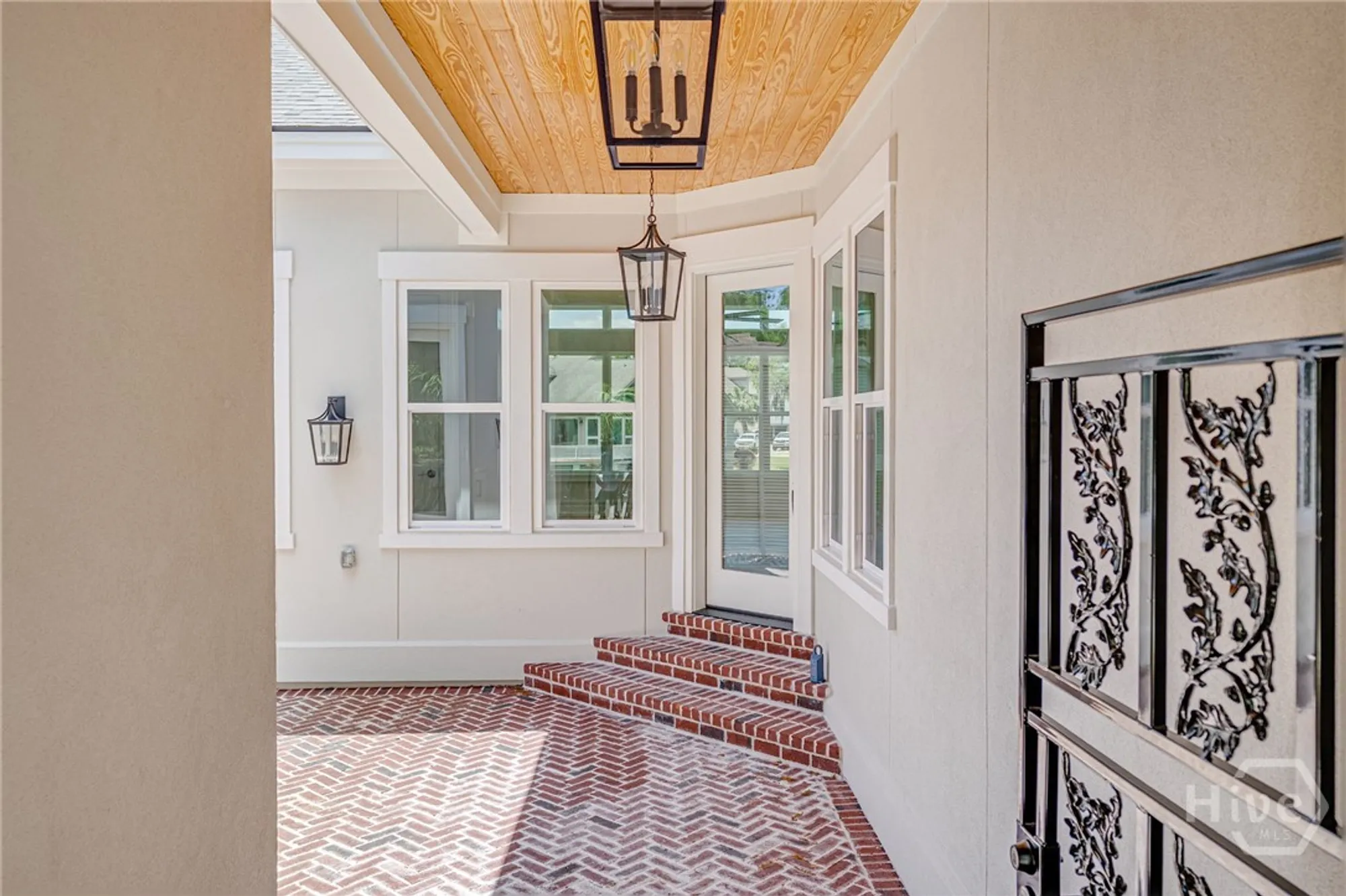 Property Slideshow image 6 of 48 | 2 top gallant cir, Savannah, GA, 31411