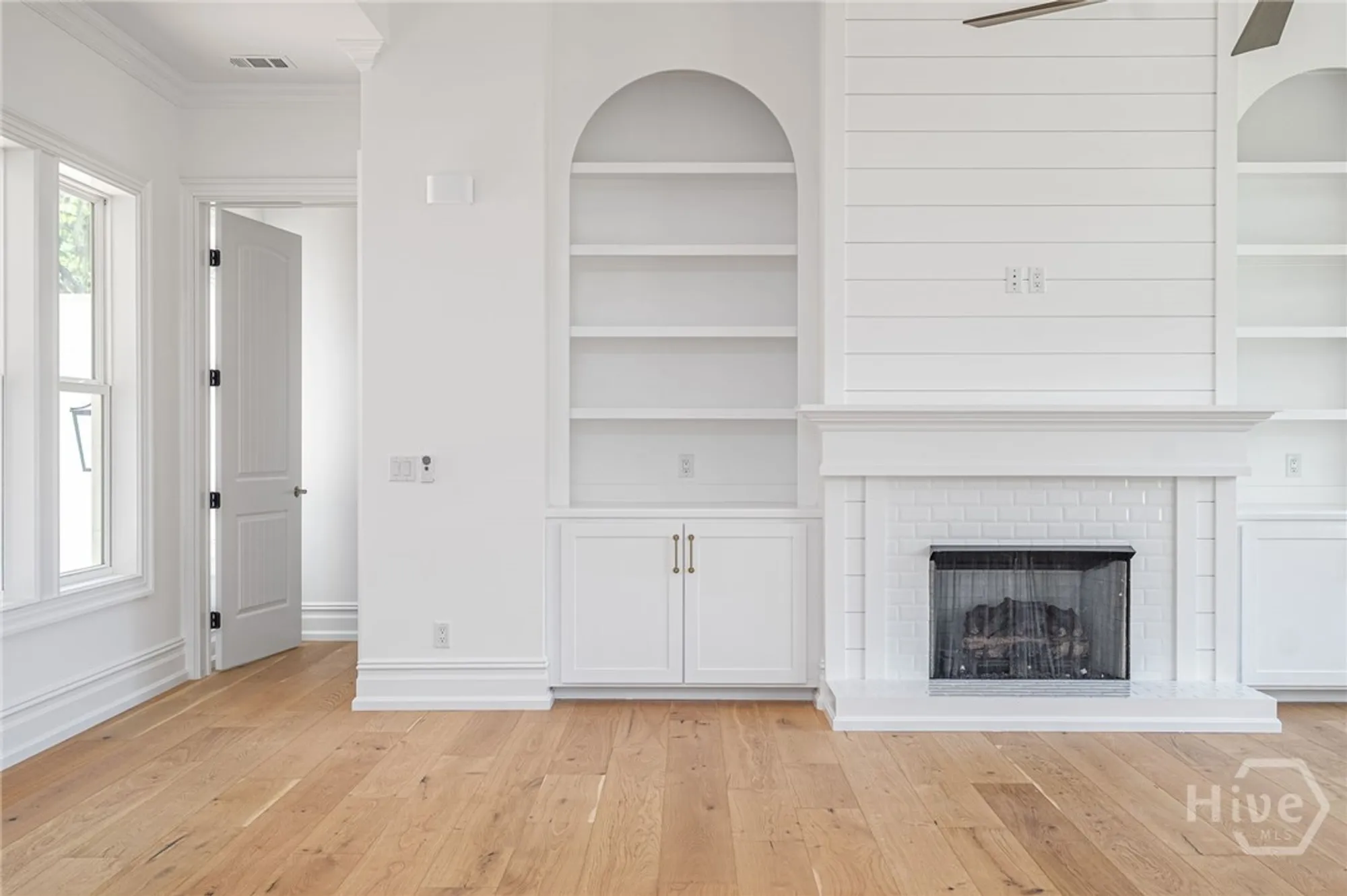 Property Slideshow image 7 of 48 | 2 top gallant cir, Savannah, GA, 31411