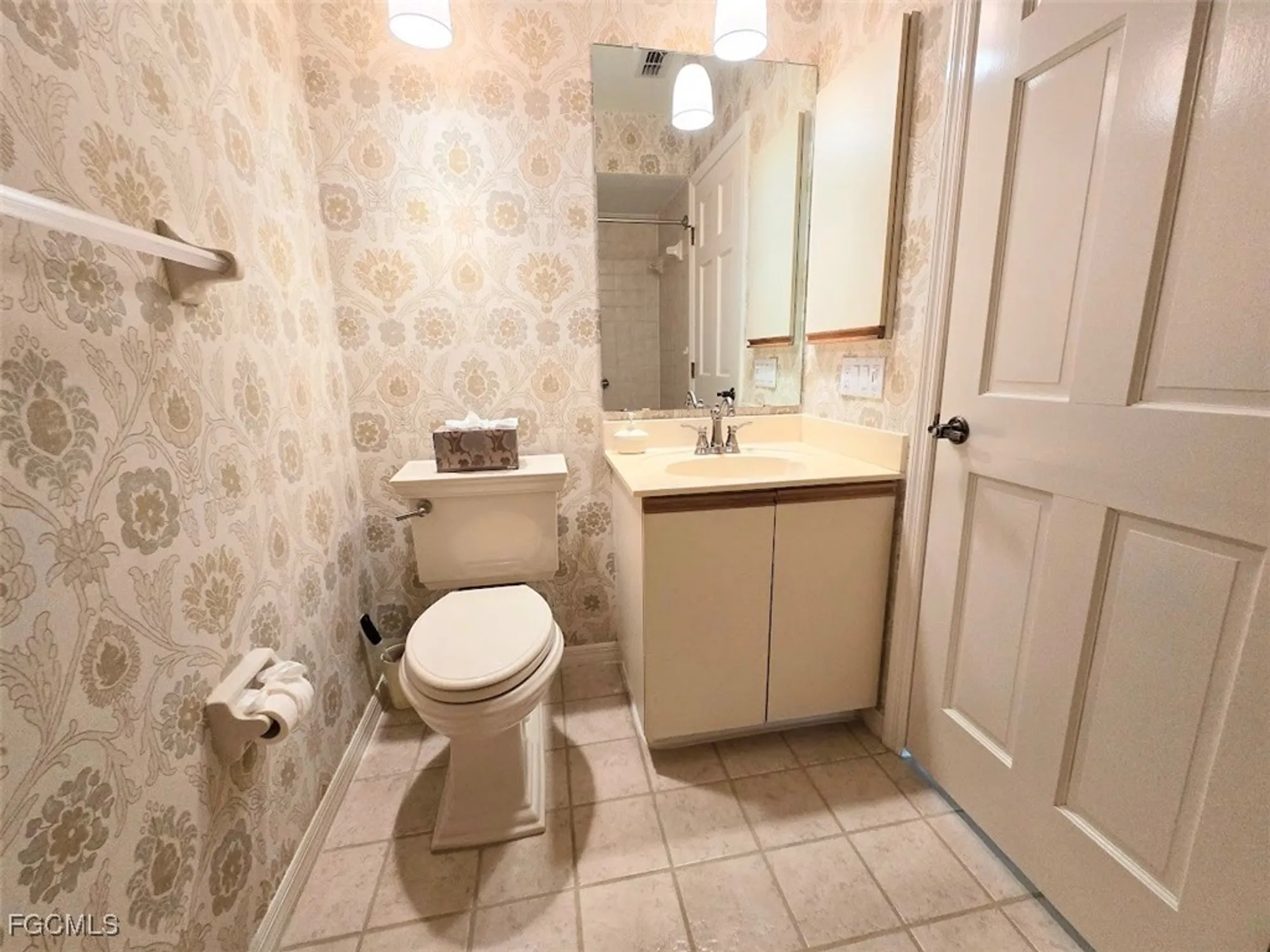 Property Slideshow image 20 of 42 | 13406 tall grass ct, Fort Myers, FL, 33912