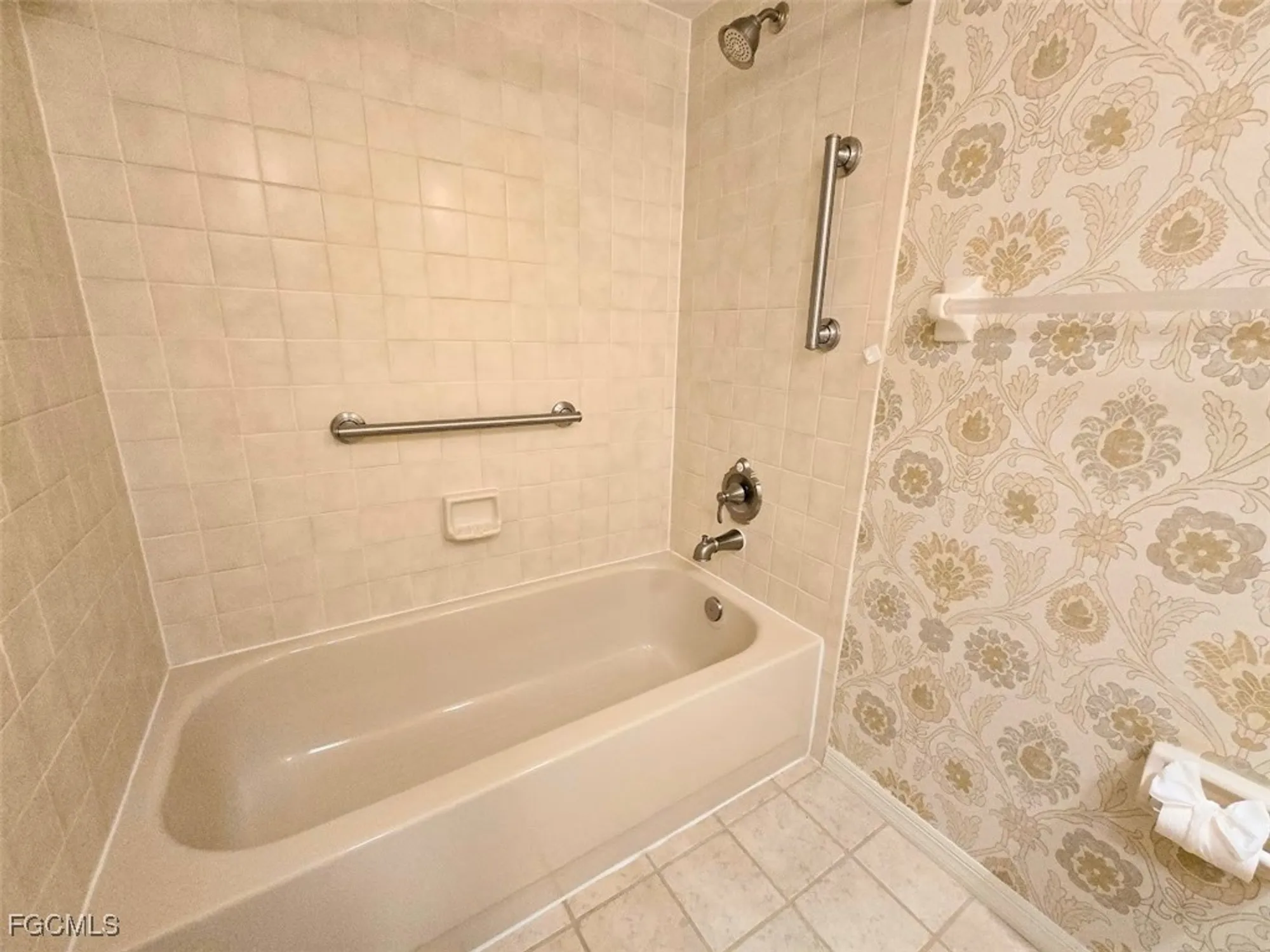 Property Slideshow image 21 of 42 | 13406 tall grass ct, Fort Myers, FL, 33912