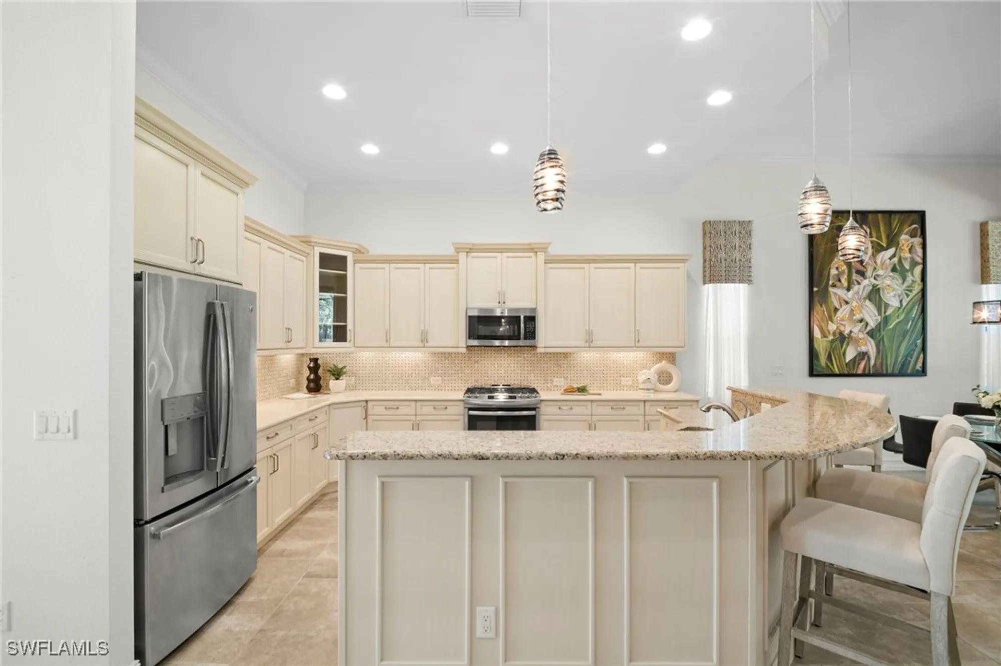 Property Slideshow image 8 of 38 | 6541 roma way, Naples, FL, 34113