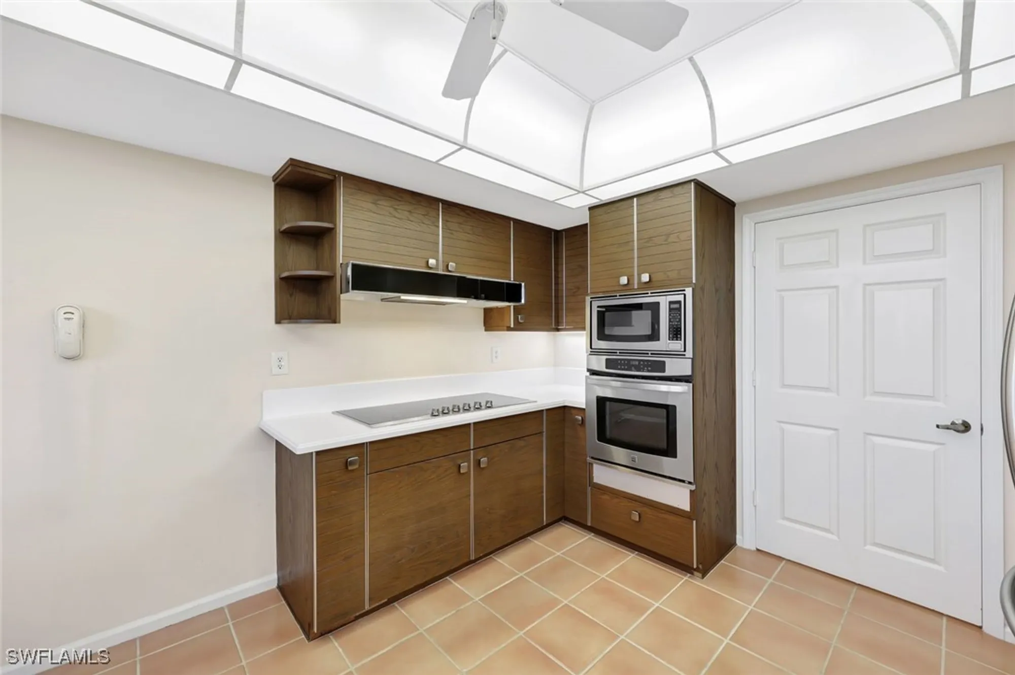 Property Slideshow image 13 of 36 | 6001 pelican bay blvd 202, Naples, FL, 34108