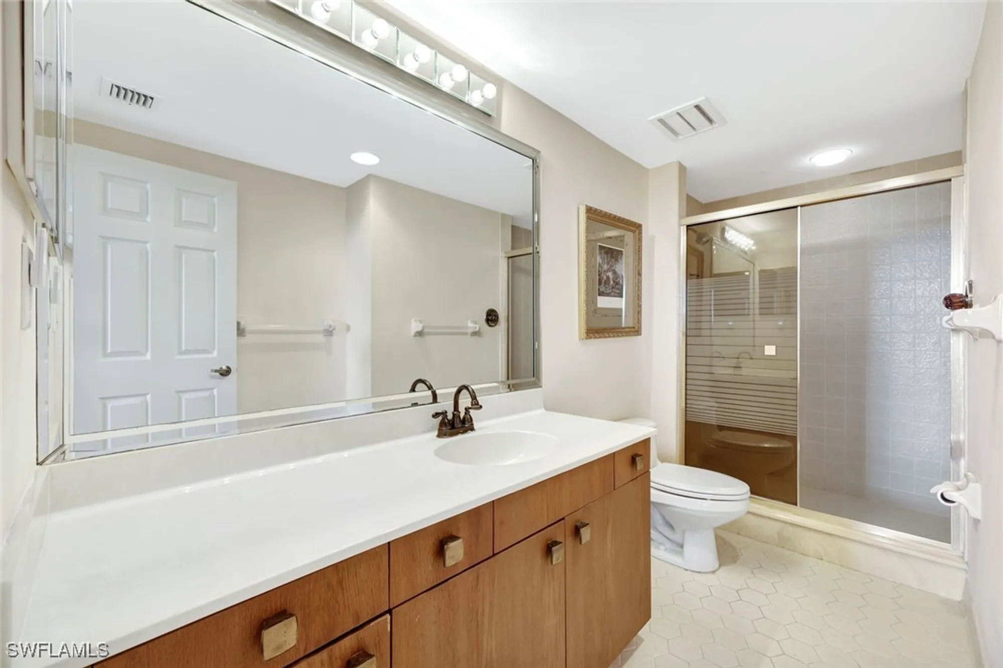 Property Slideshow image 25 of 36 | 6001 pelican bay blvd 202, Naples, FL, 34108