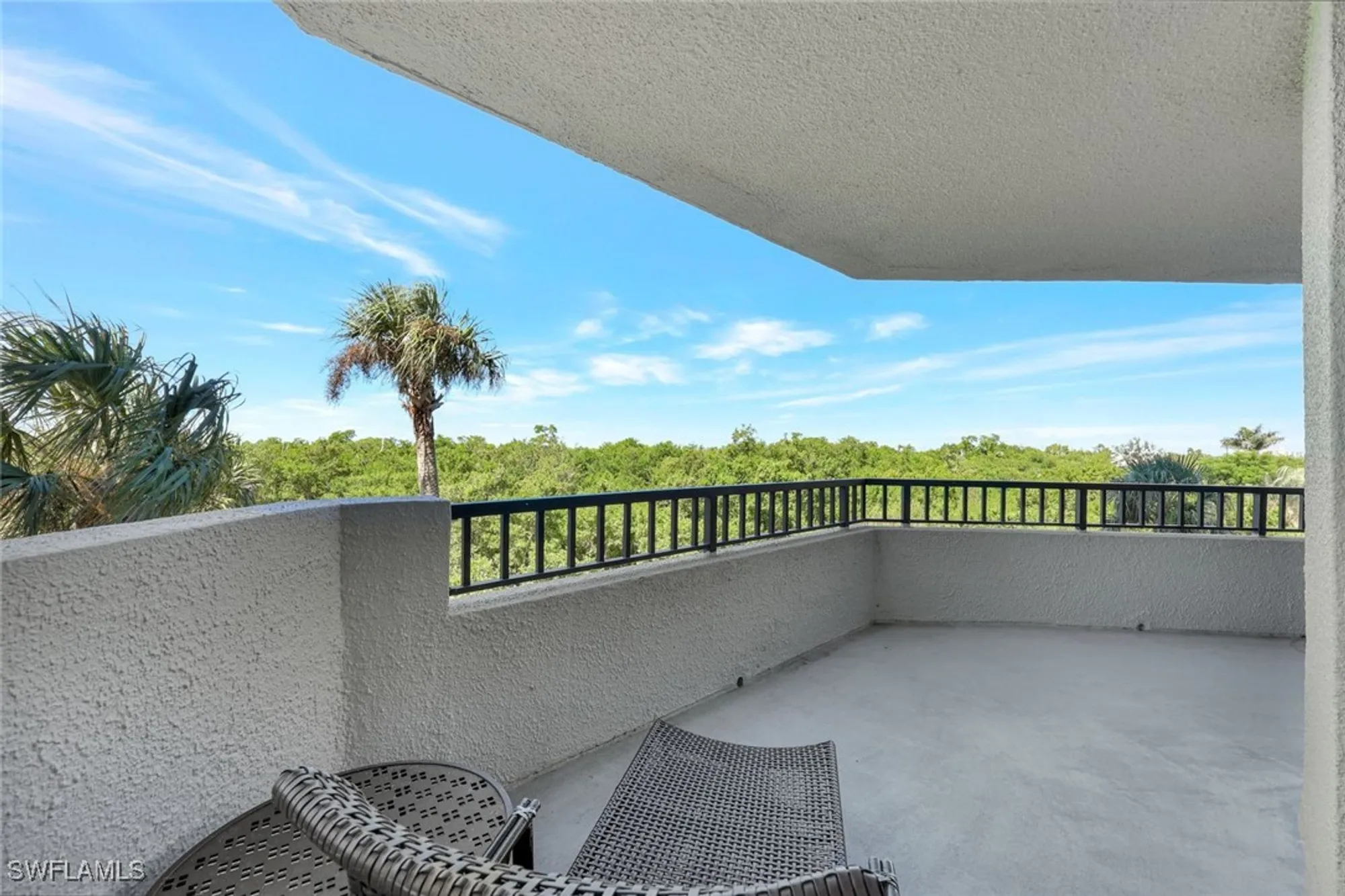 Property Slideshow image 26 of 36 | 6001 pelican bay blvd 202, Naples, FL, 34108