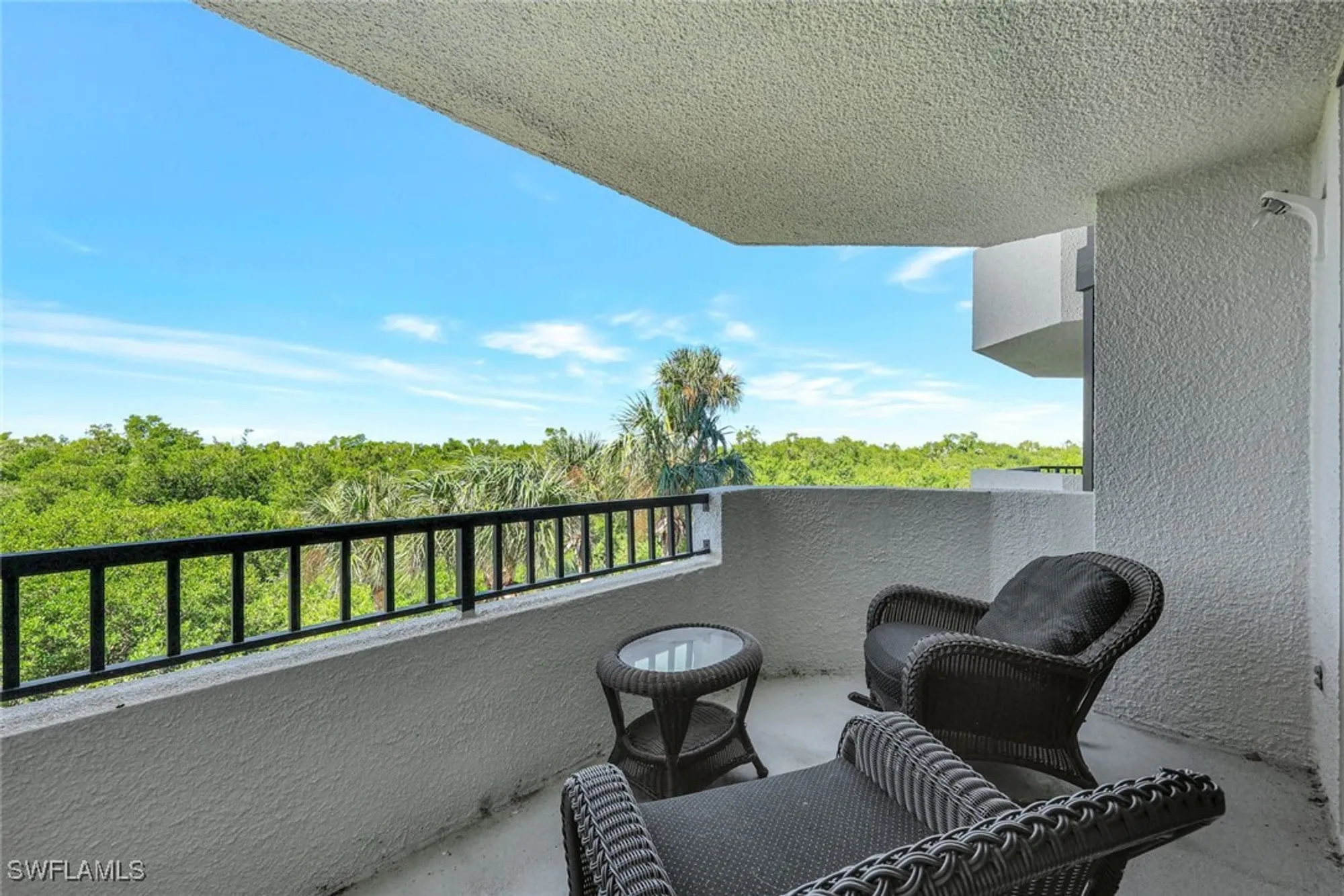 Property Slideshow image 27 of 36 | 6001 pelican bay blvd 202, Naples, FL, 34108