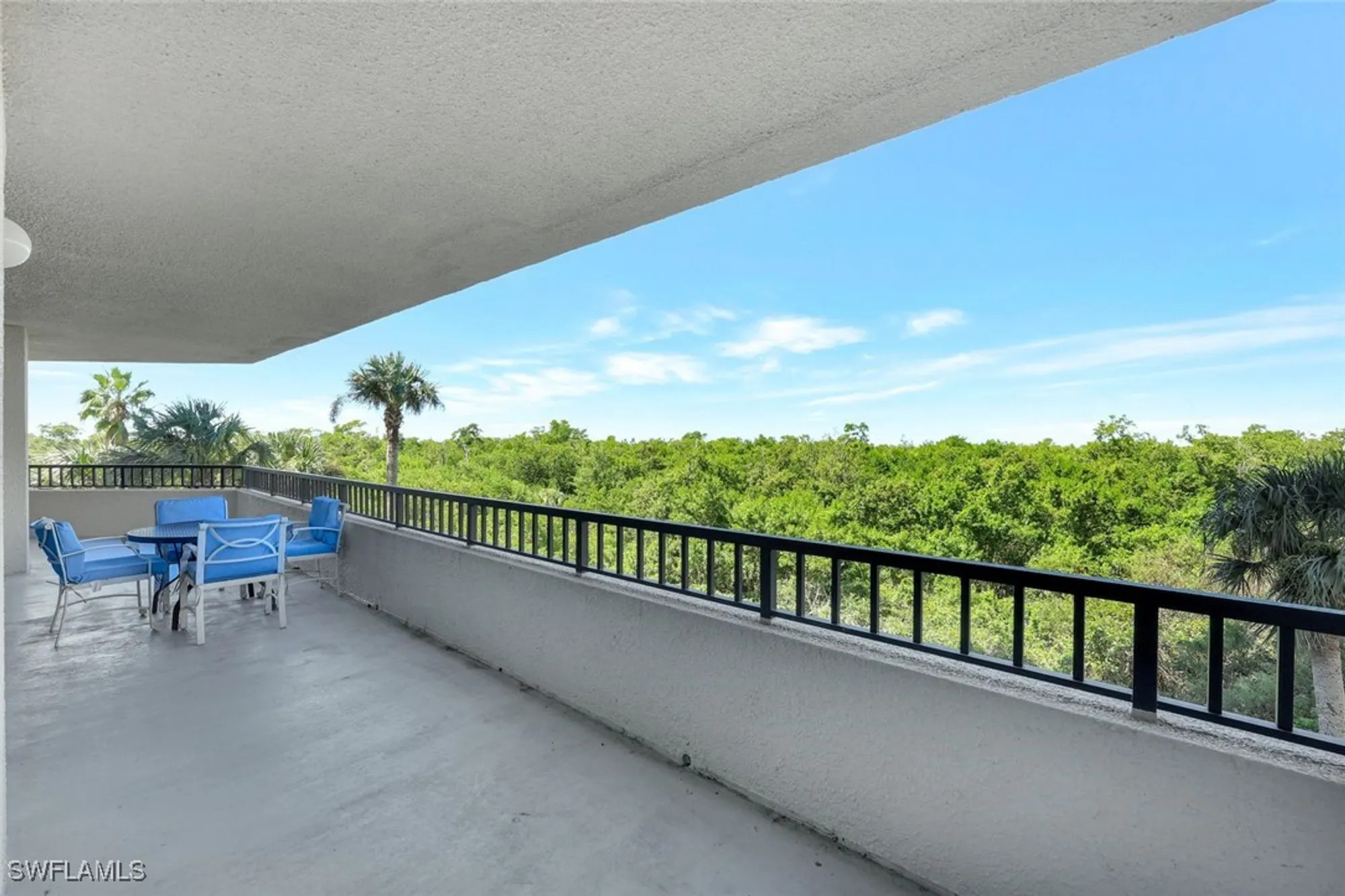 Property Slideshow image 22 of 36 | 6001 pelican bay blvd 202, Naples, FL, 34108