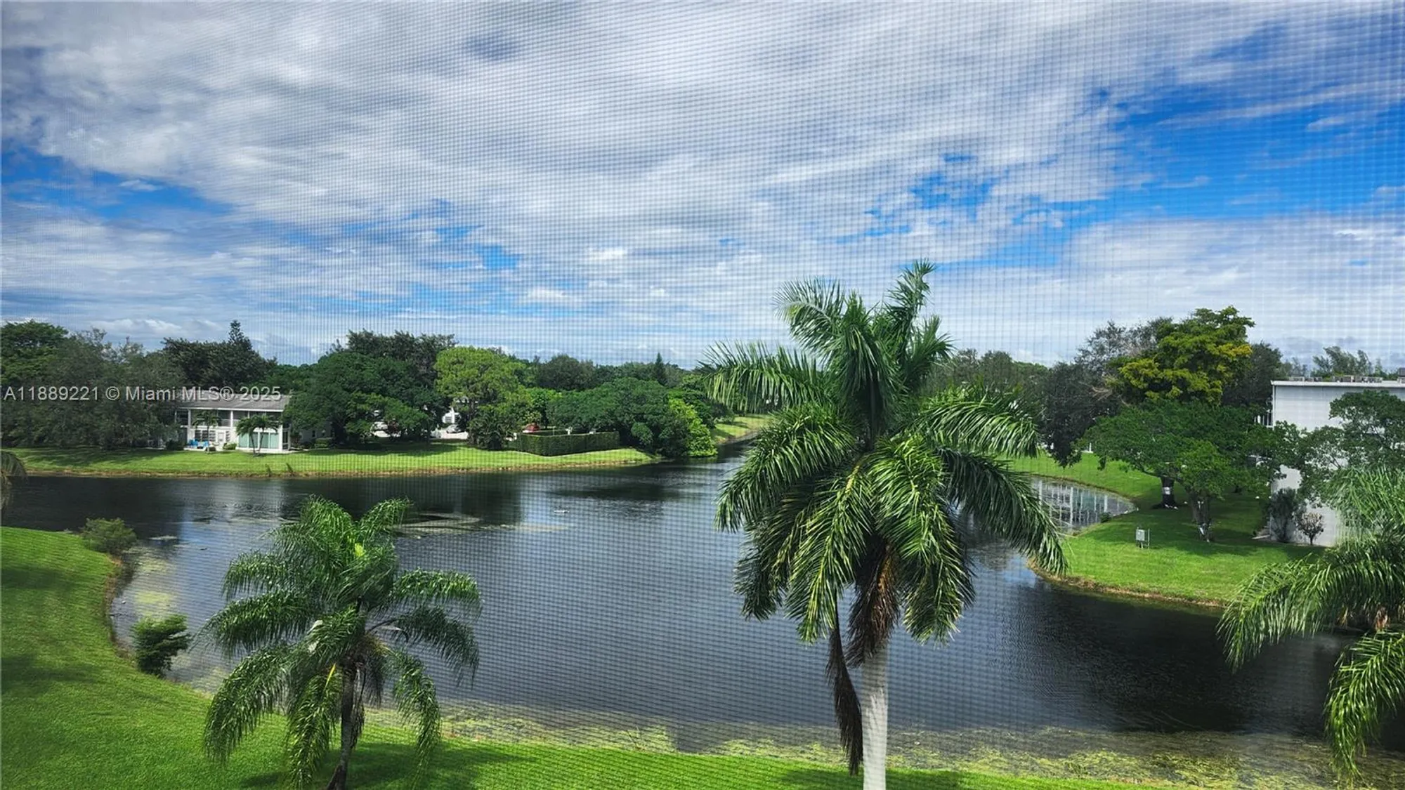 Property Slideshow image 17 of 27 | 4008 oakridge a # 4008, Deerfield Beach, FL, 33442