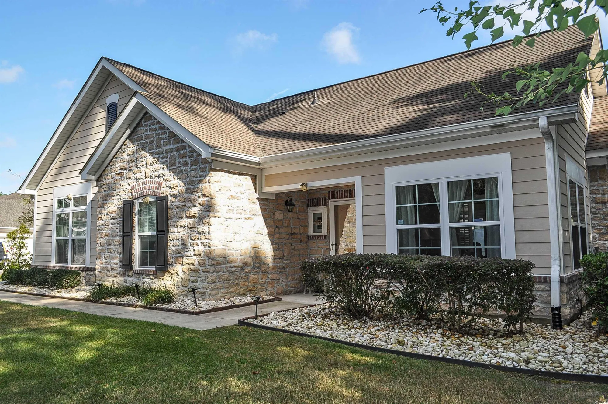 Property Slideshow image 3 of 40 | 348 arlington cir # 348, Murrells Inlet, SC, 29576