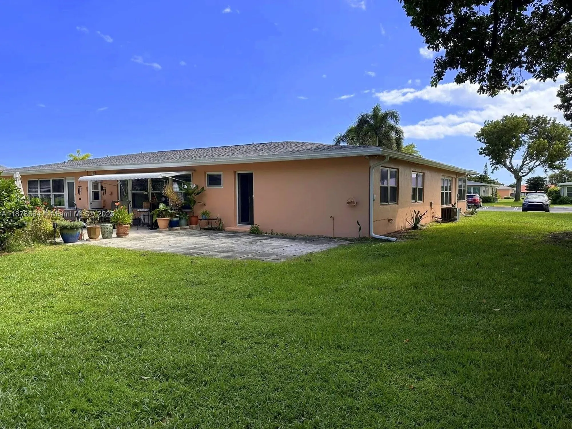 Property Slideshow image 25 of 32 | 285 n high point blvd a, Boynton Beach, FL, 33435