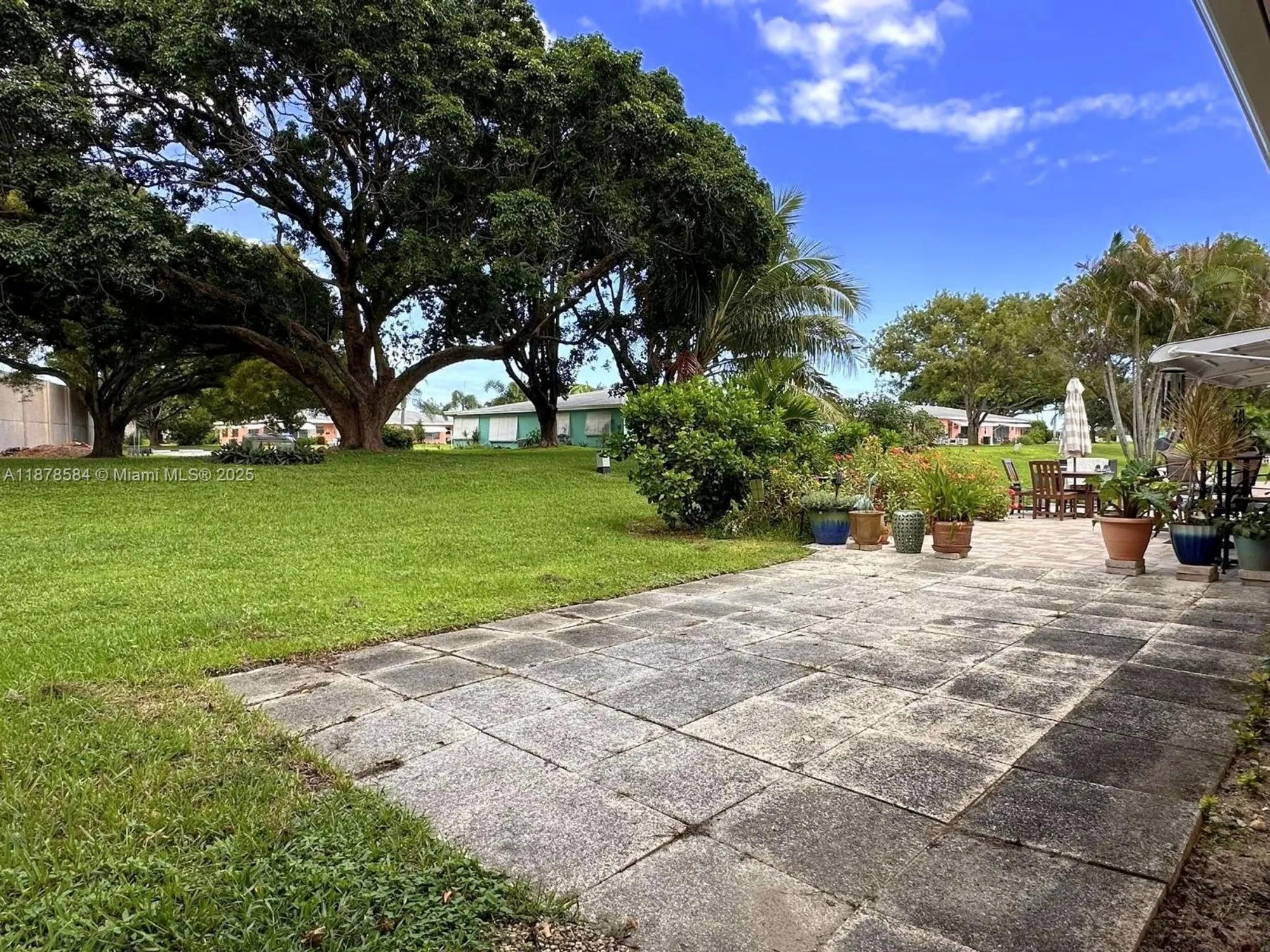Property Slideshow image 26 of 32 | 285 n high point blvd a, Boynton Beach, FL, 33435
