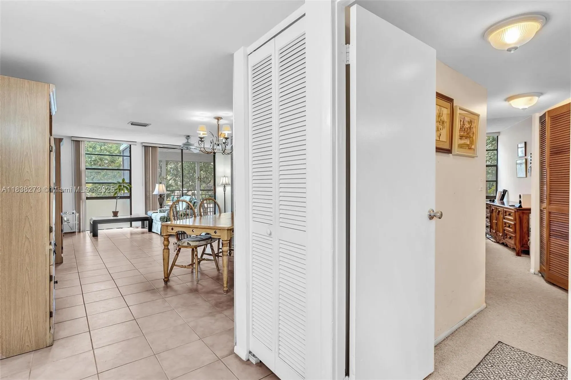 Property Slideshow image 21 of 43 | 20400 w country club dr 215, Aventura, FL, 33180