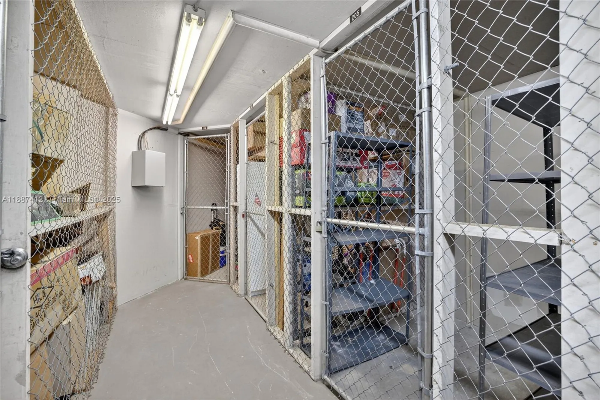 Property Slideshow image 31 of 82 | 1100 colony point cir apt 205, Pembroke Pines, FL, 33026