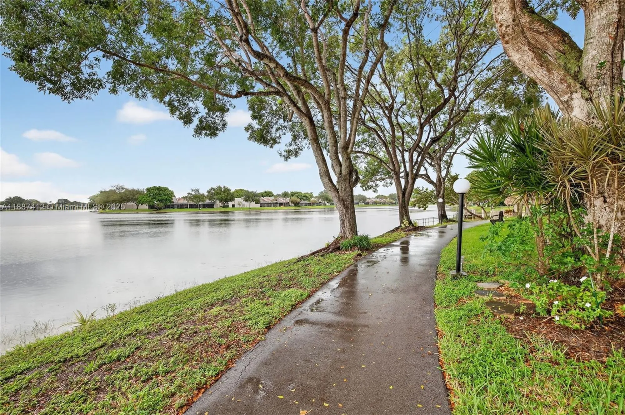 Property Slideshow image 58 of 82 | 1100 colony point cir apt 205, Pembroke Pines, FL, 33026