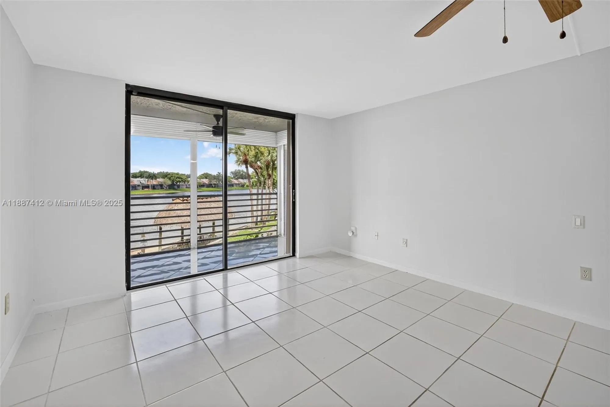 Property Slideshow image 6 of 82 | 1100 colony point cir apt 205, Pembroke Pines, FL, 33026