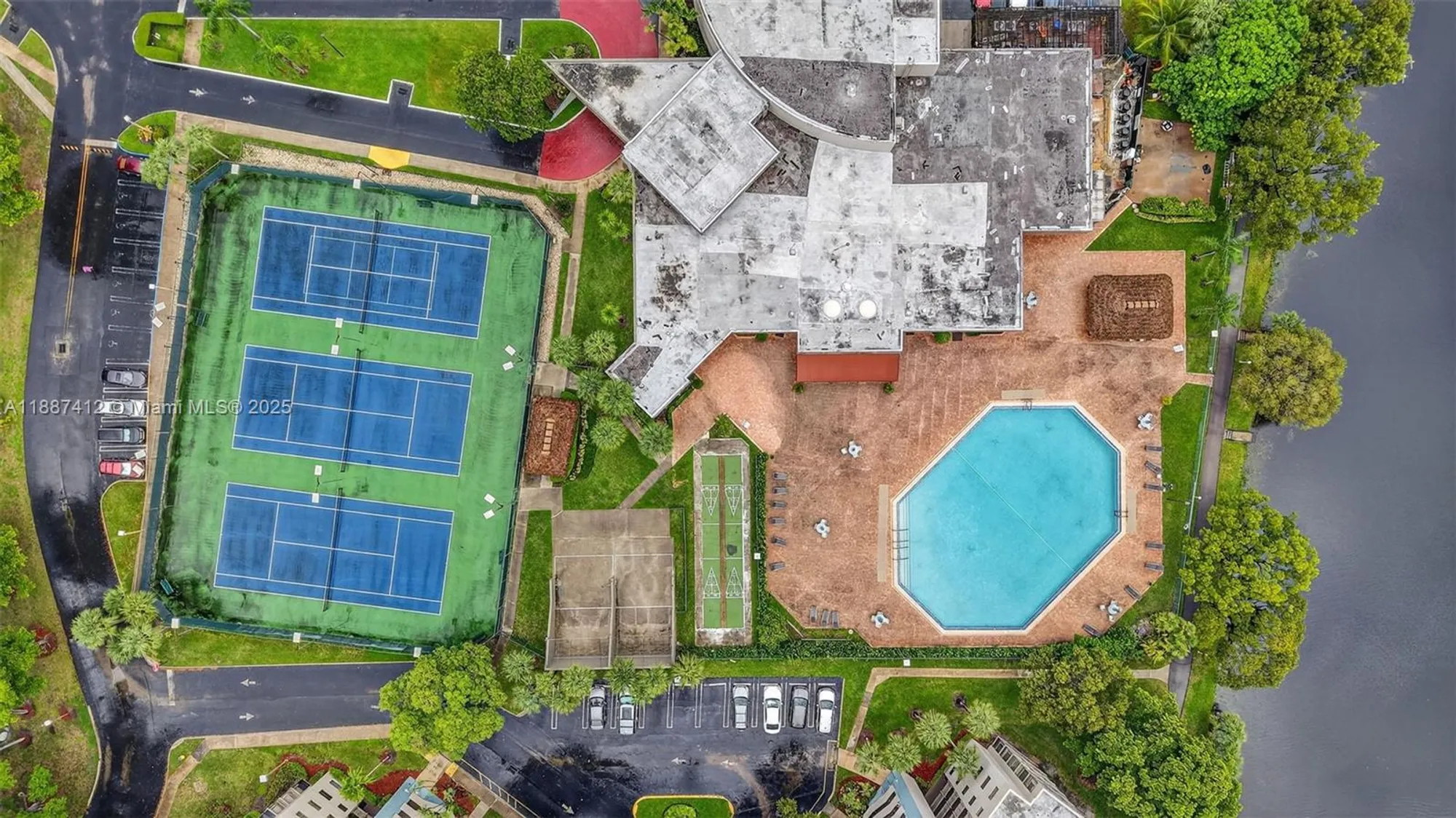 Property Slideshow image 78 of 82 | 1100 colony point cir apt 205, Pembroke Pines, FL, 33026