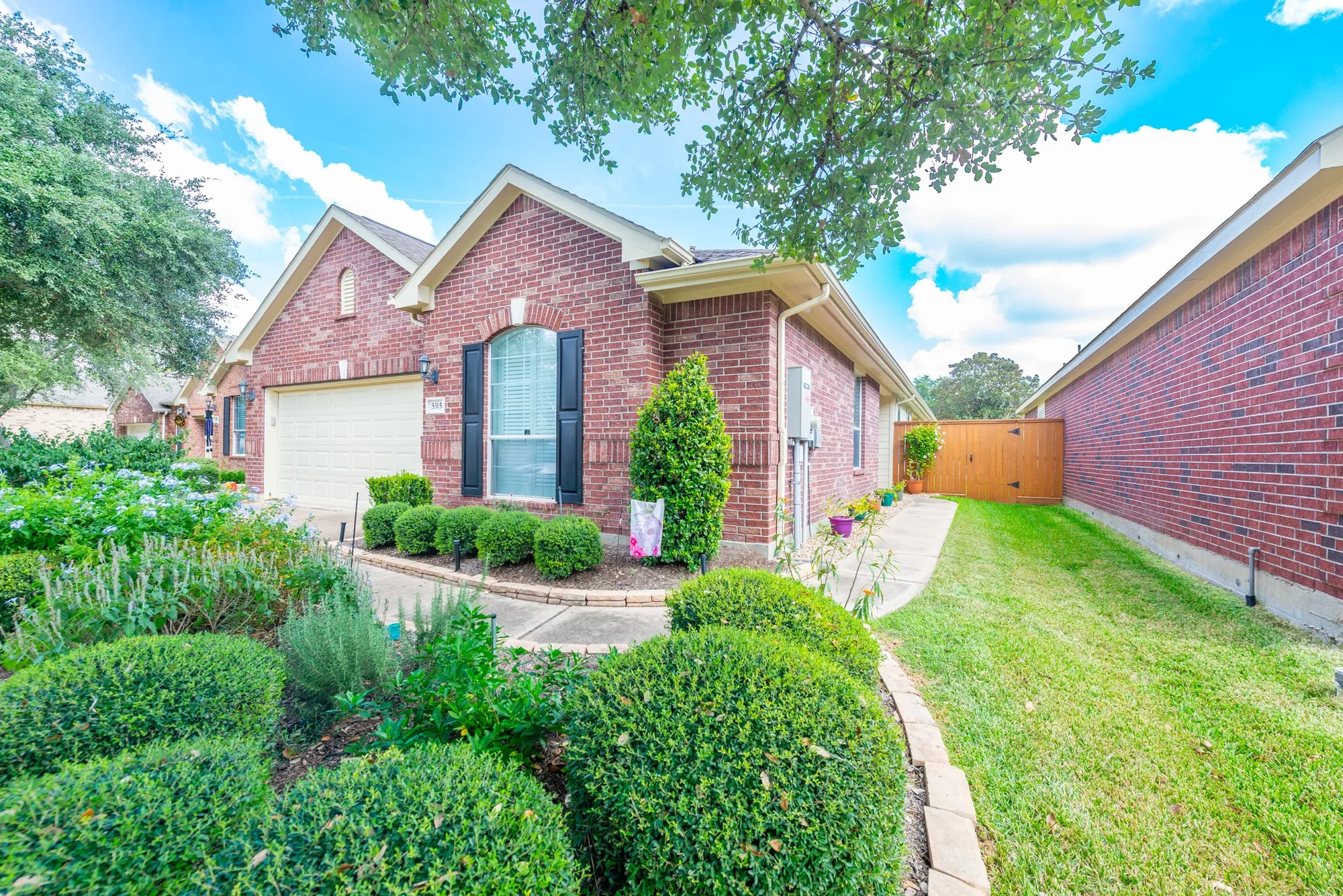 Property Slideshow image 1 of 4 | 5315 thorngate ct, Katy, TX, 77494