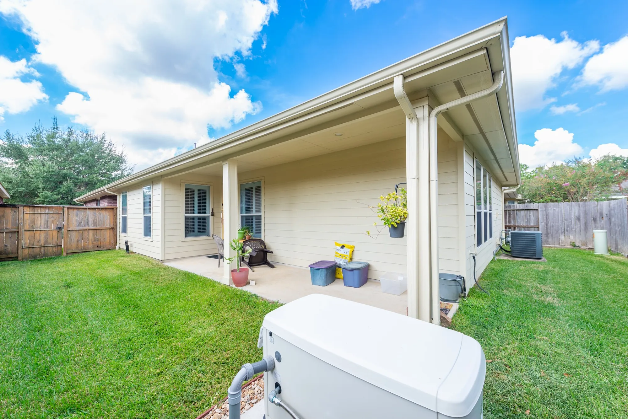 Property Slideshow image 4 of 4 | 5315 thorngate ct, Katy, TX, 77494