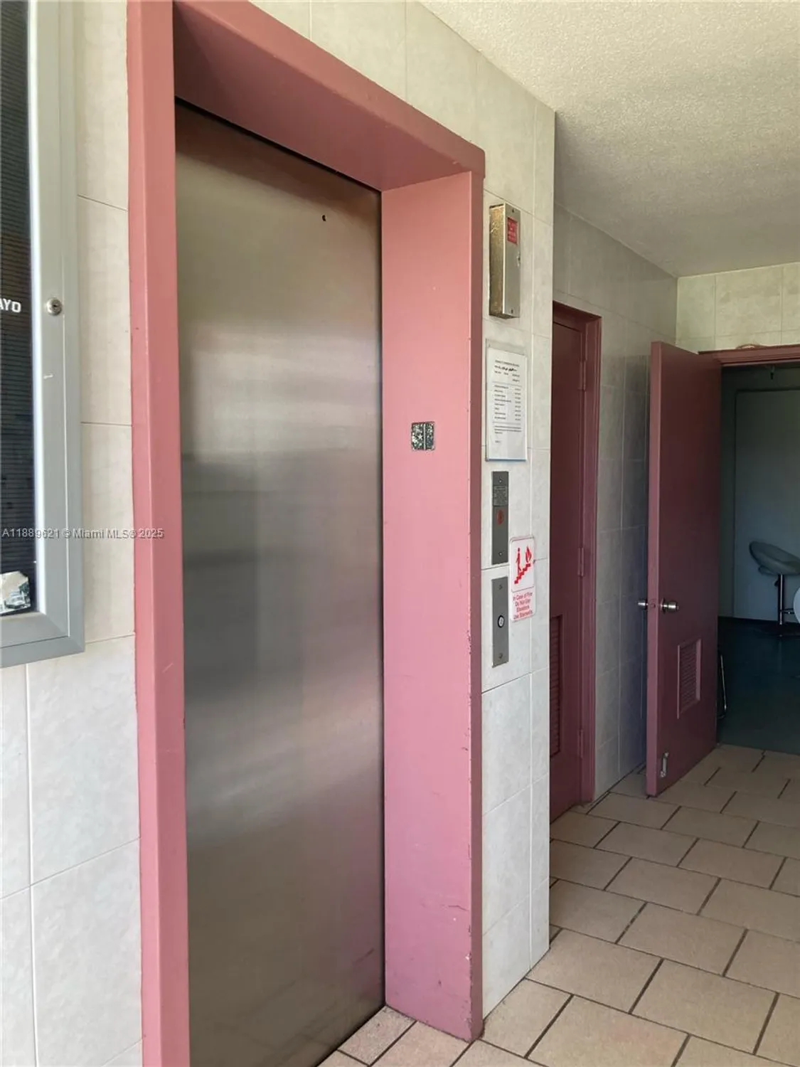 Property Slideshow image 18 of 23 | 157 fanshaw d # 157, Boca Raton, FL, 33434