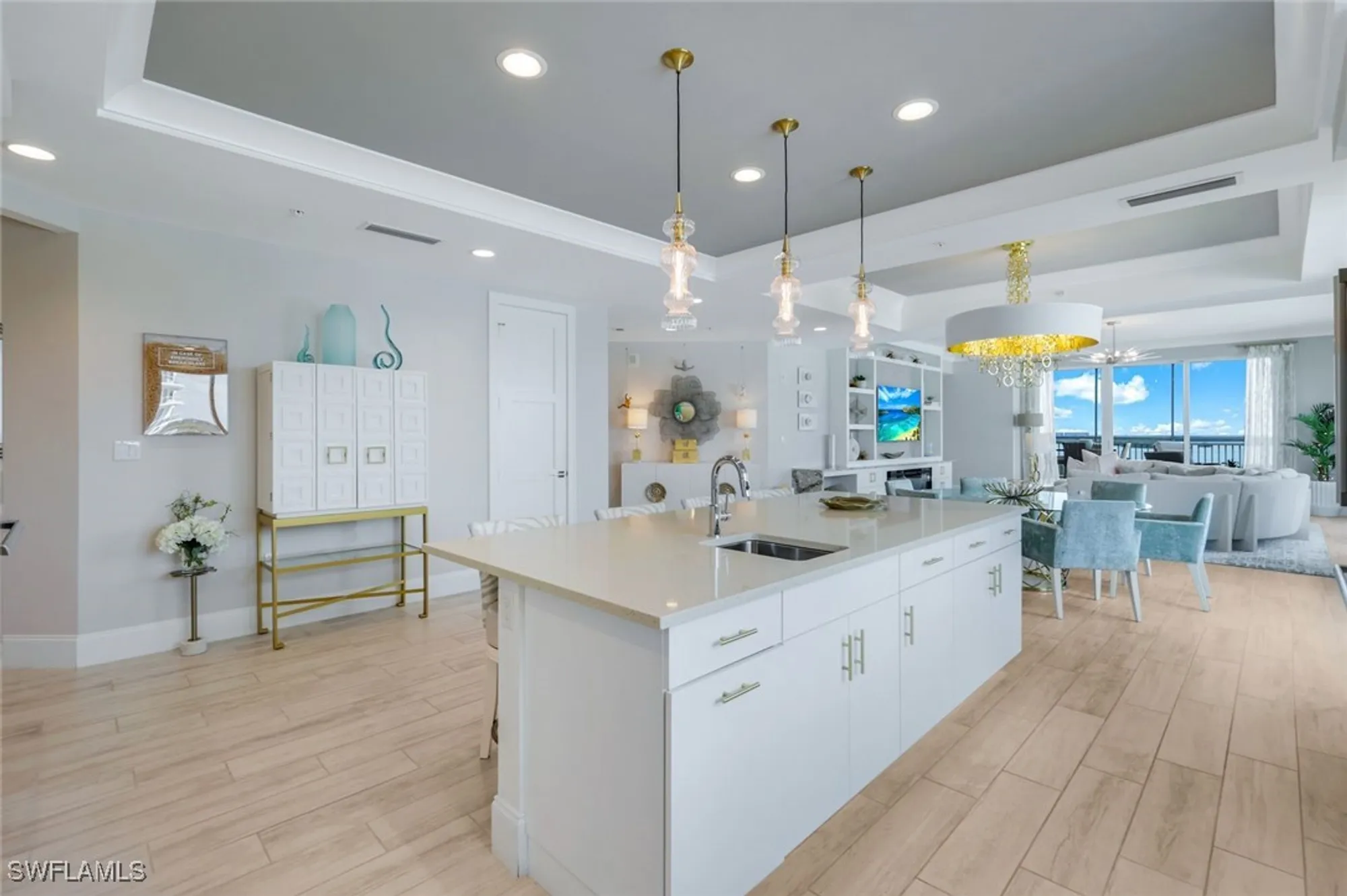 Property Slideshow image 10 of 42 | 4971 bonita bay blvd unit 606, Bonita Springs, FL, 34134