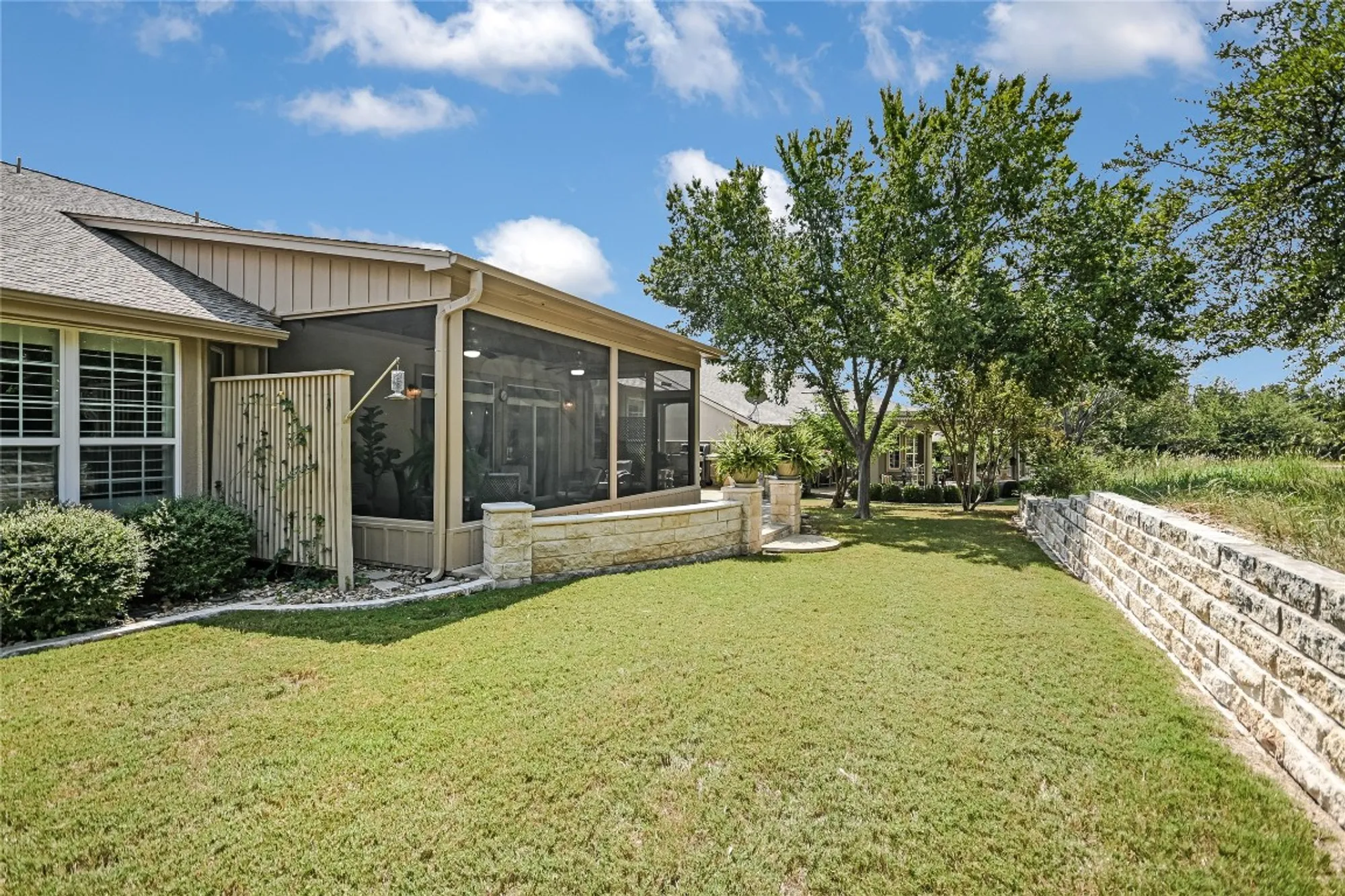 Property Slideshow image 29 of 30 | 105 whirlwind cv, Georgetown, TX, 78633