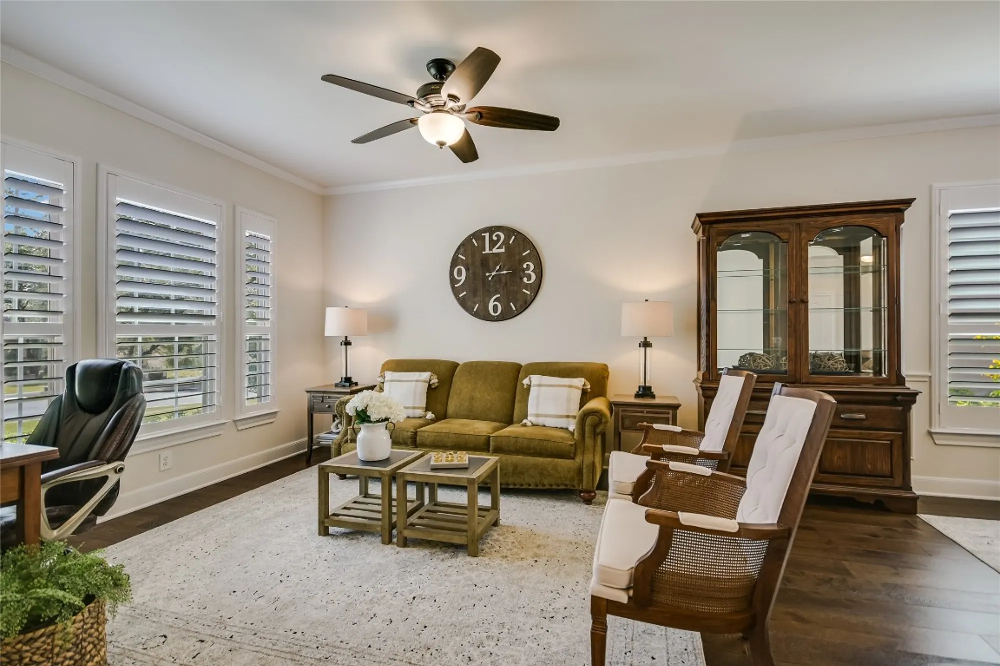 Property Slideshow image 7 of 30 | 105 whirlwind cv, Georgetown, TX, 78633