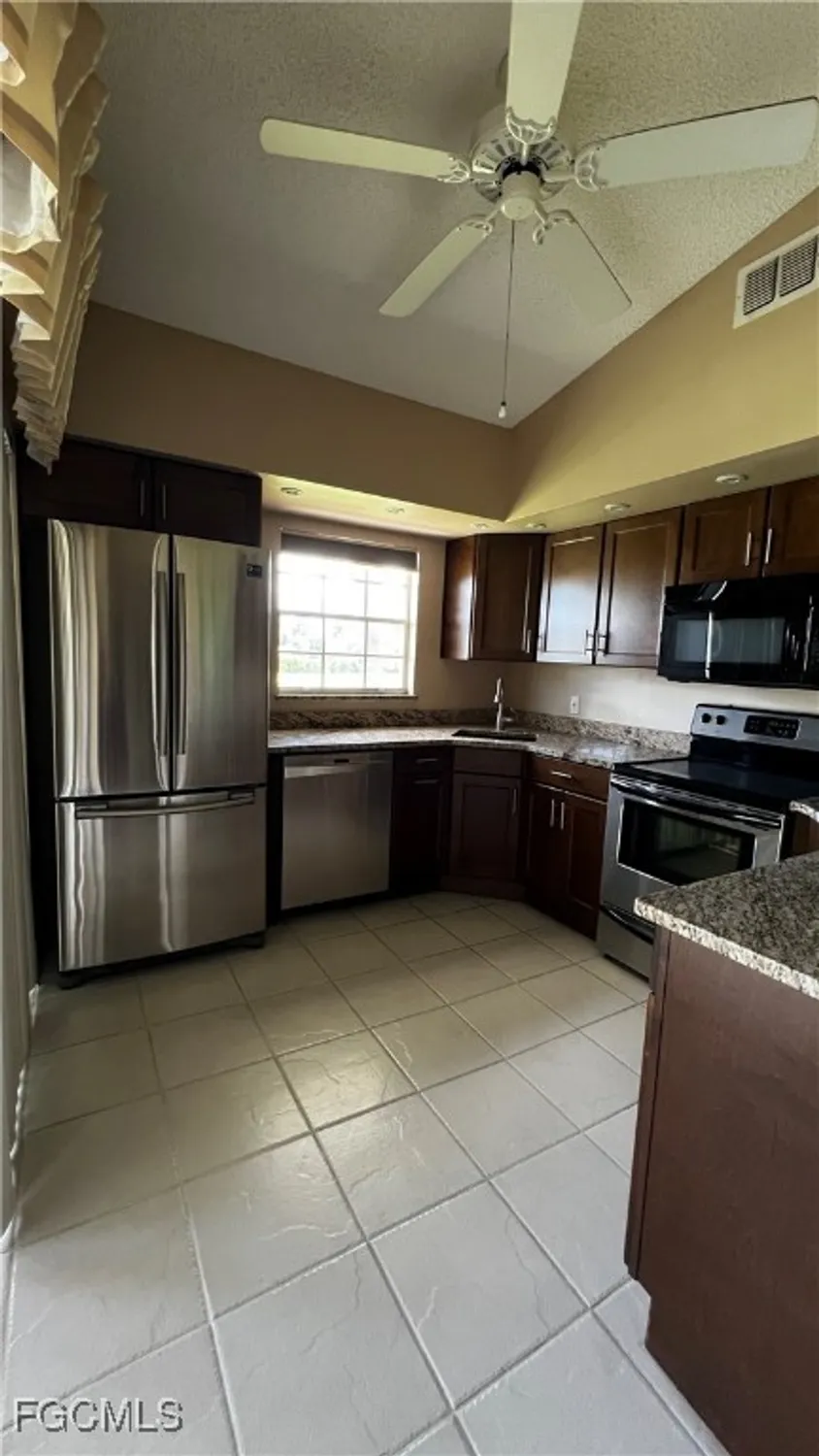 Property Slideshow image 14 of 29 | 14995 rivers edge ct apt 250, Fort Myers, FL, 33908
