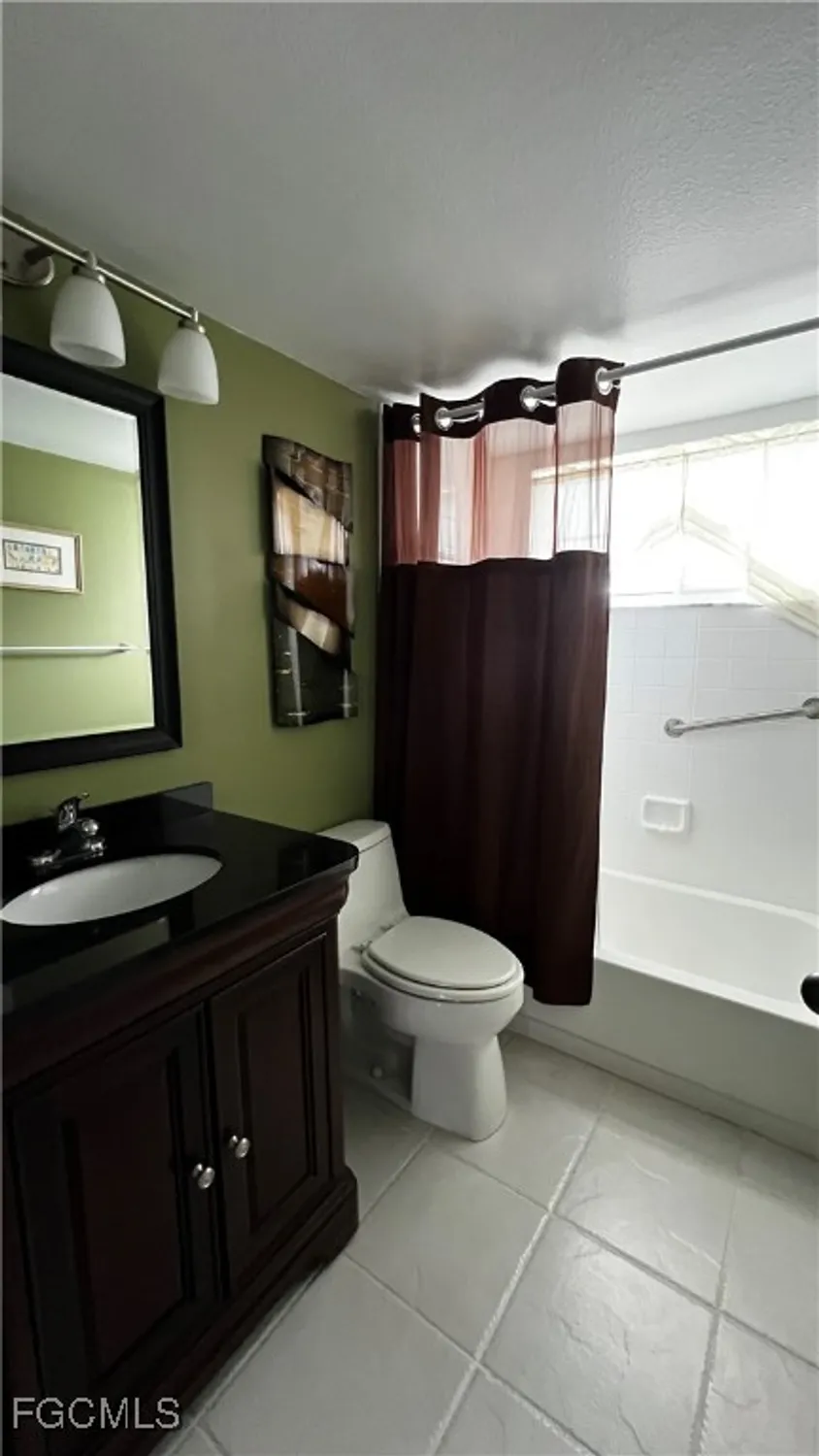 Property Slideshow image 21 of 29 | 14995 rivers edge ct apt 250, Fort Myers, FL, 33908