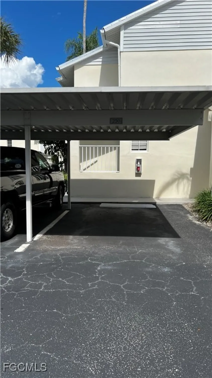 Property Slideshow image 6 of 29 | 14995 rivers edge ct apt 250, Fort Myers, FL, 33908