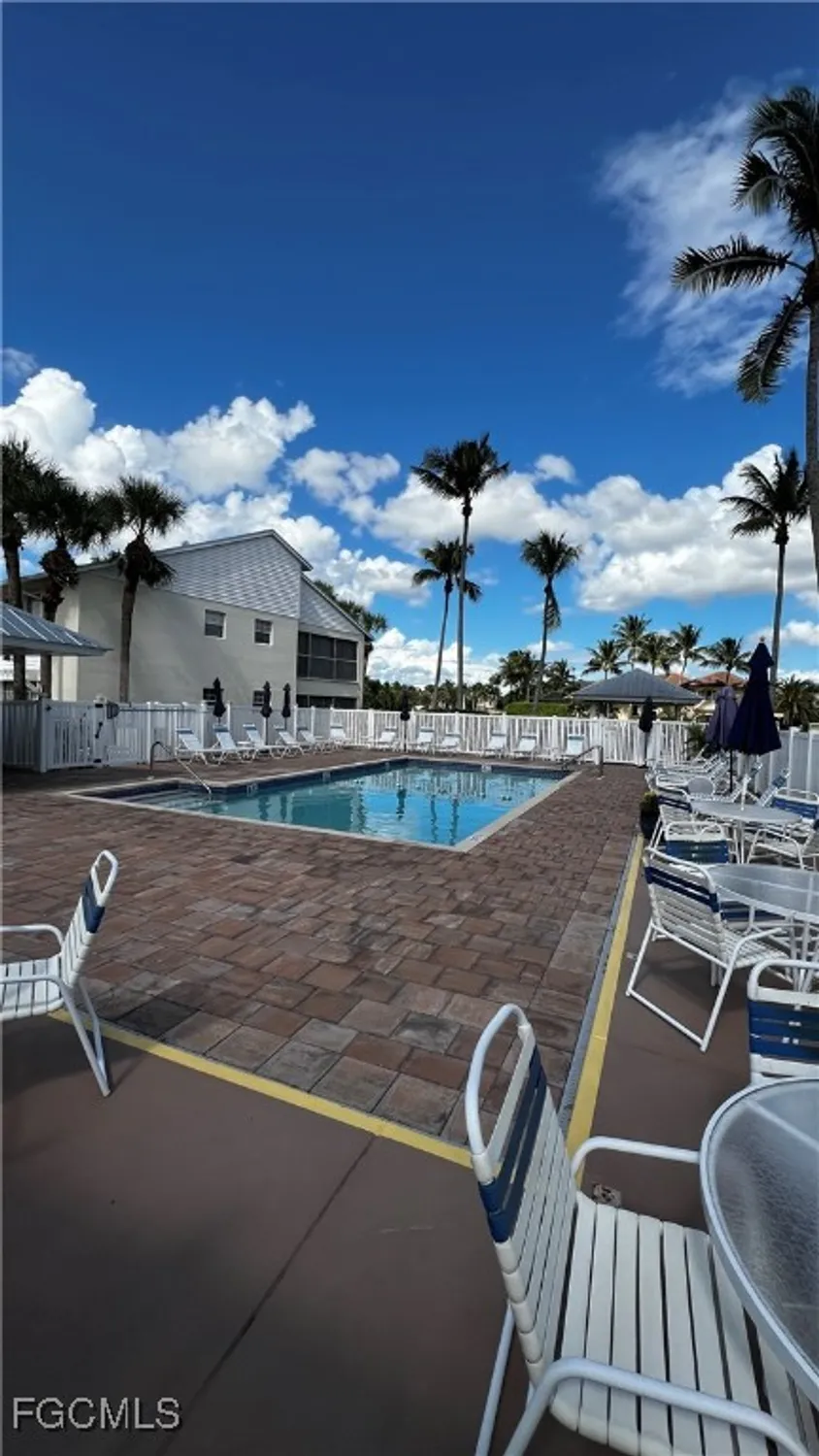 Property Slideshow image 9 of 29 | 14995 rivers edge ct apt 250, Fort Myers, FL, 33908